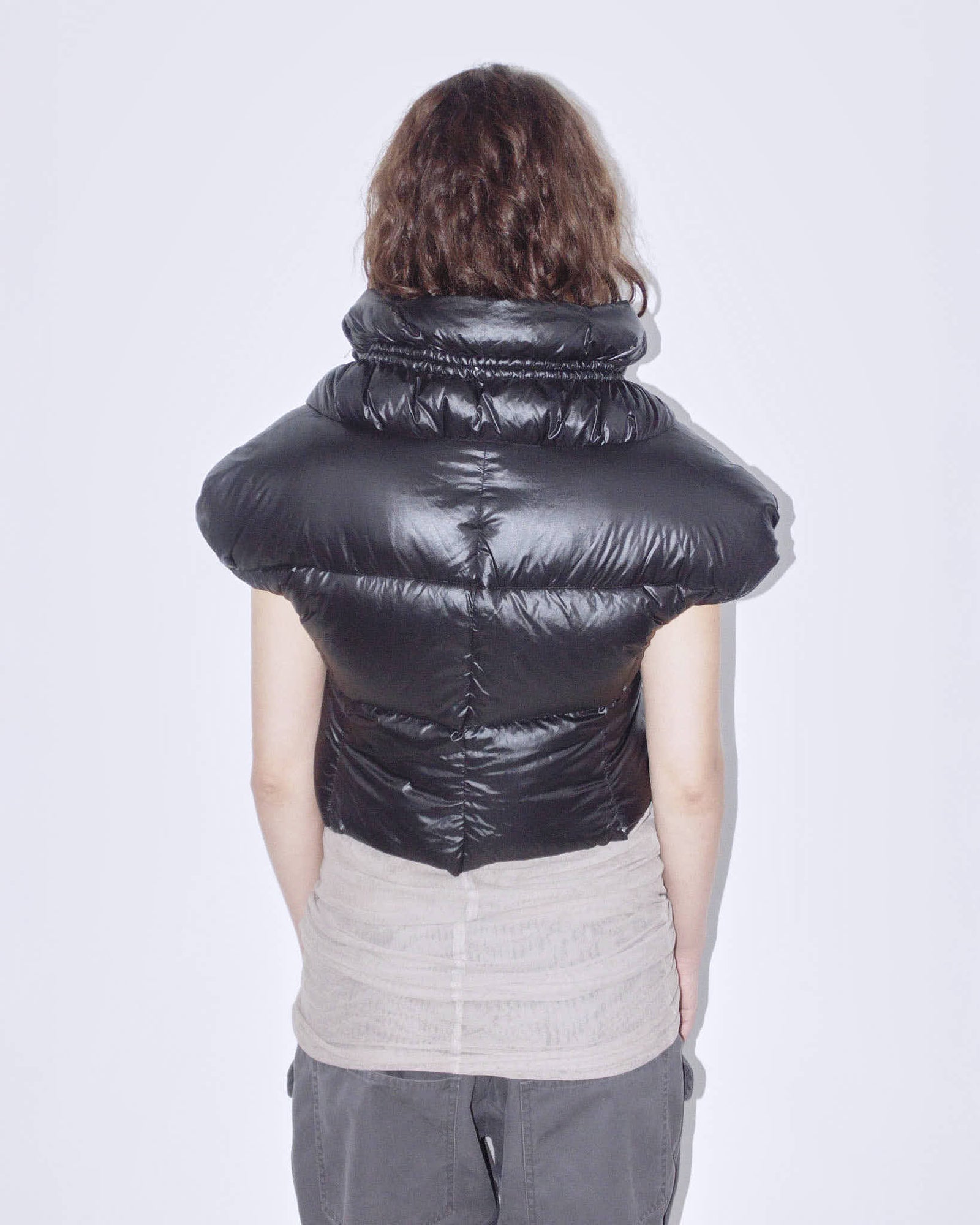 cropped button-up puffer vest