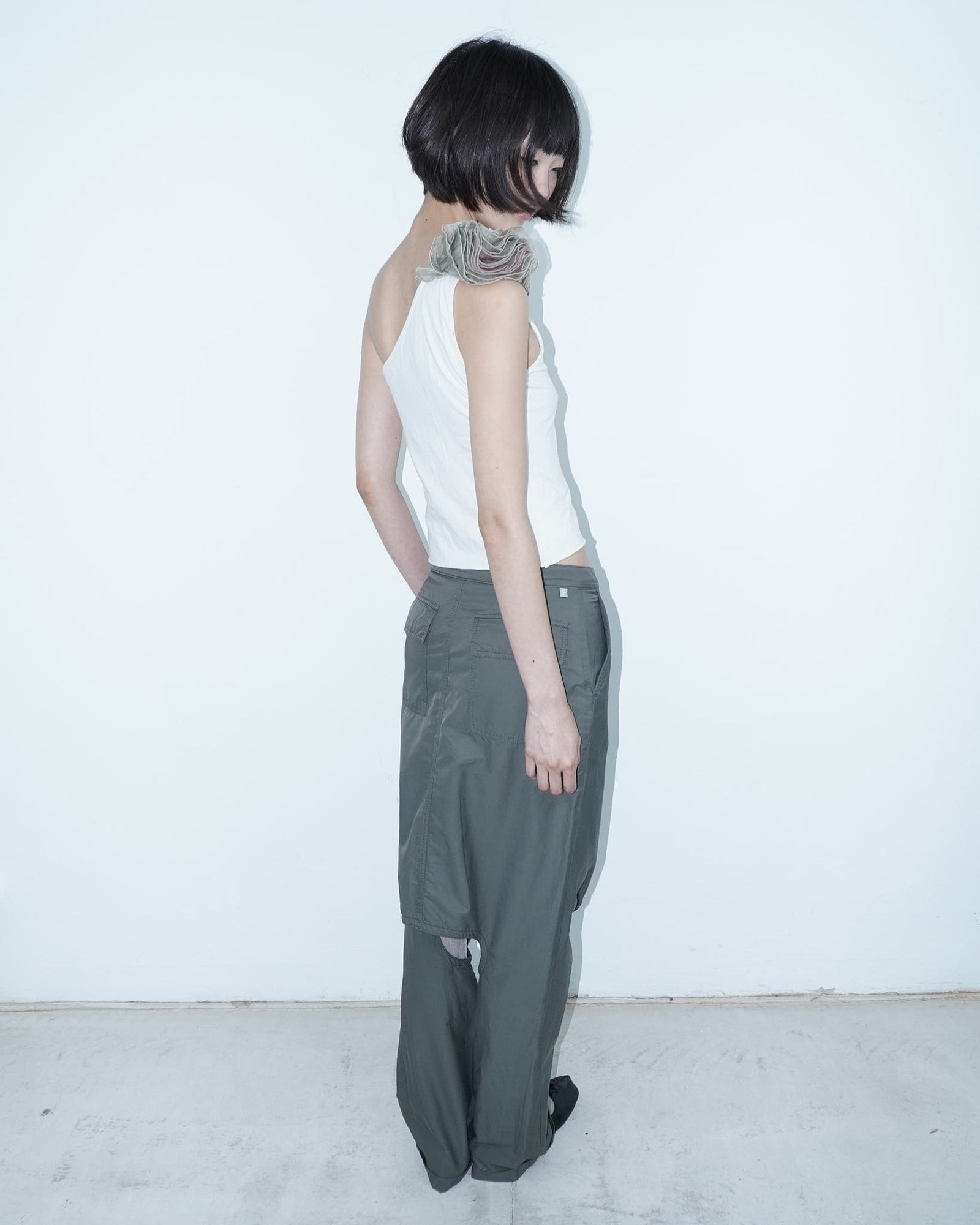 i <3 you one shoulder crop top