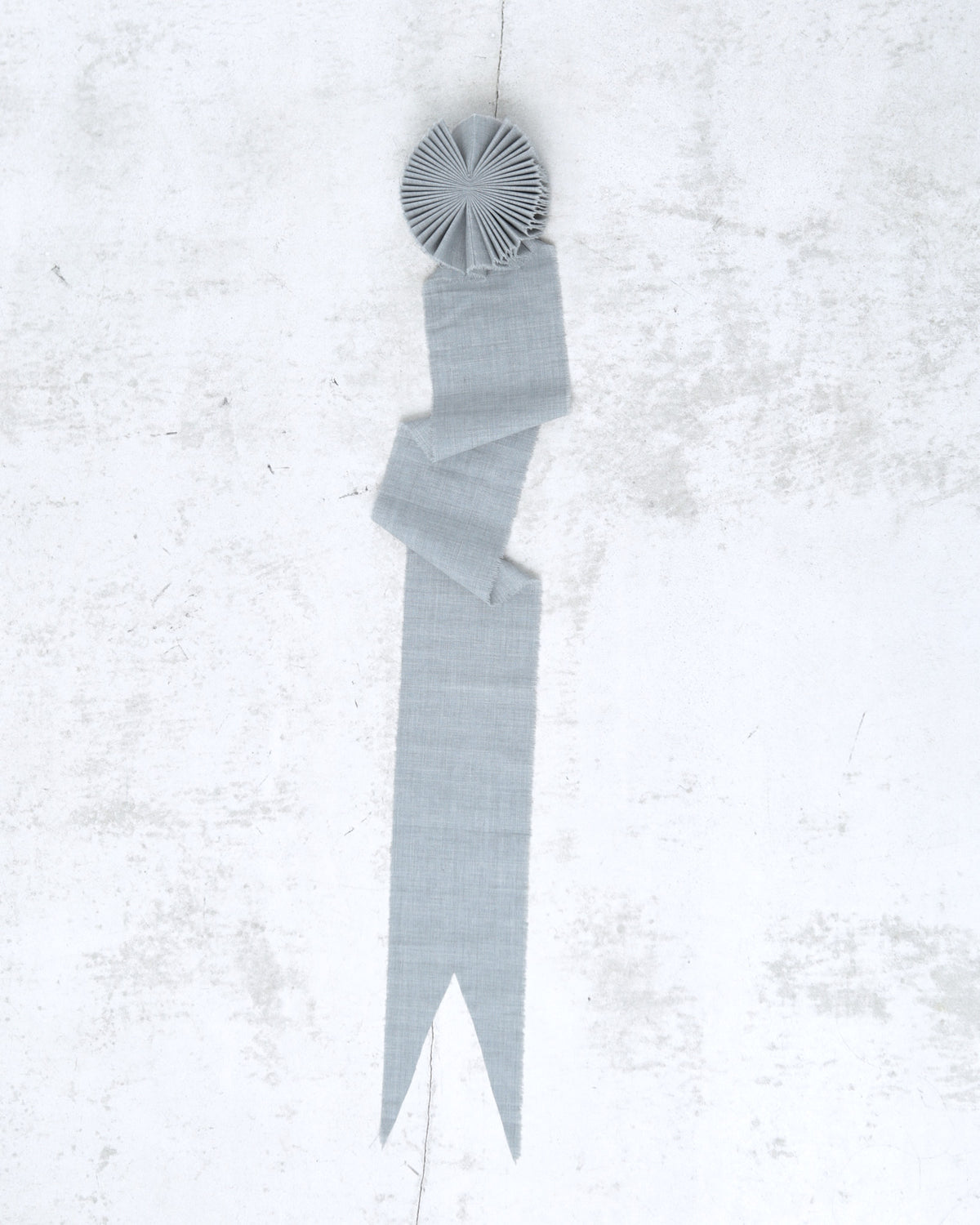 grey cockade