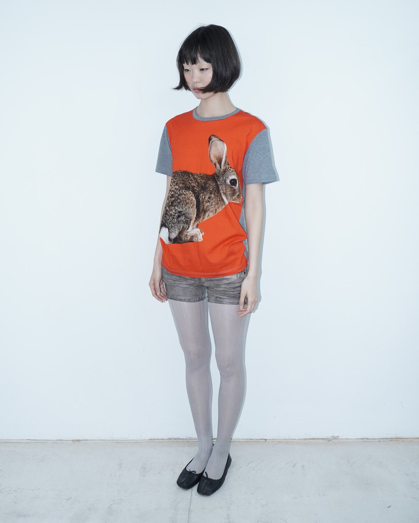 t-shirt with rabbit print graphic
