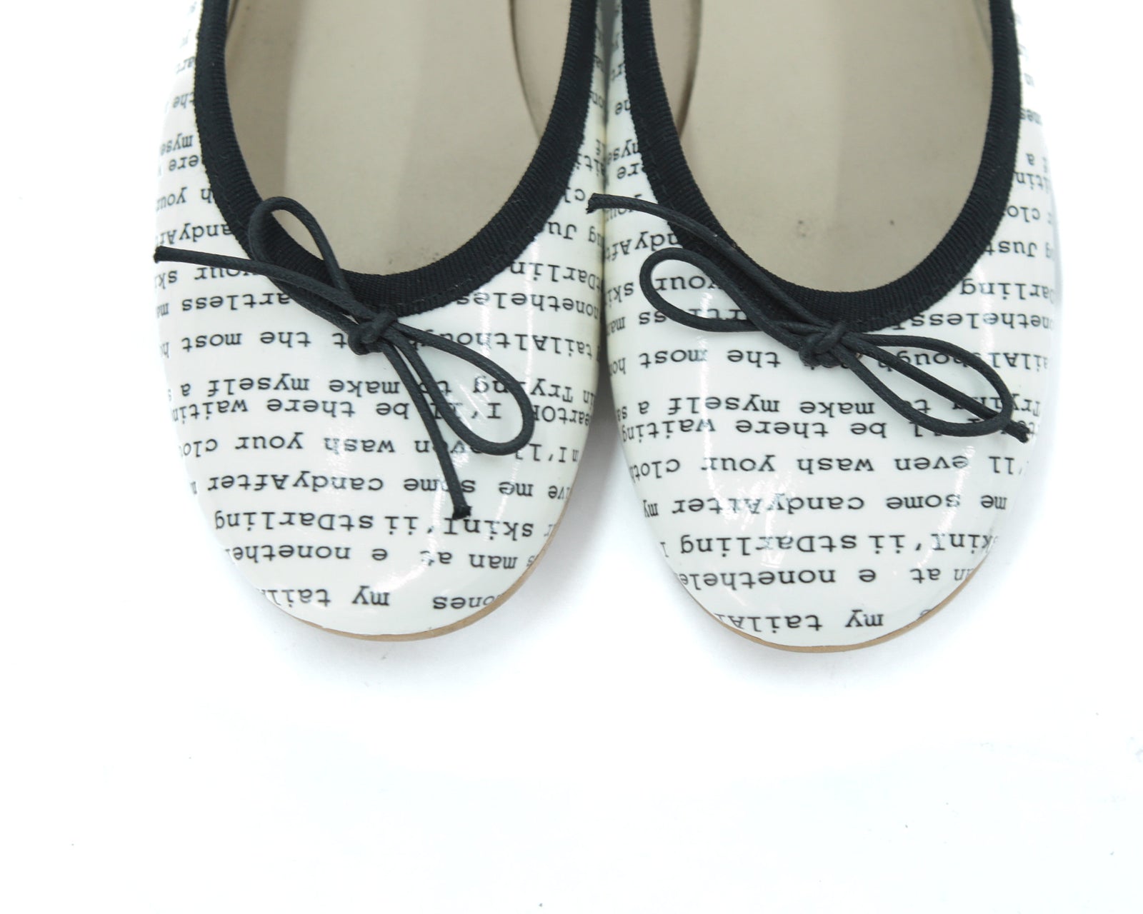leather ballet flats with love letter print