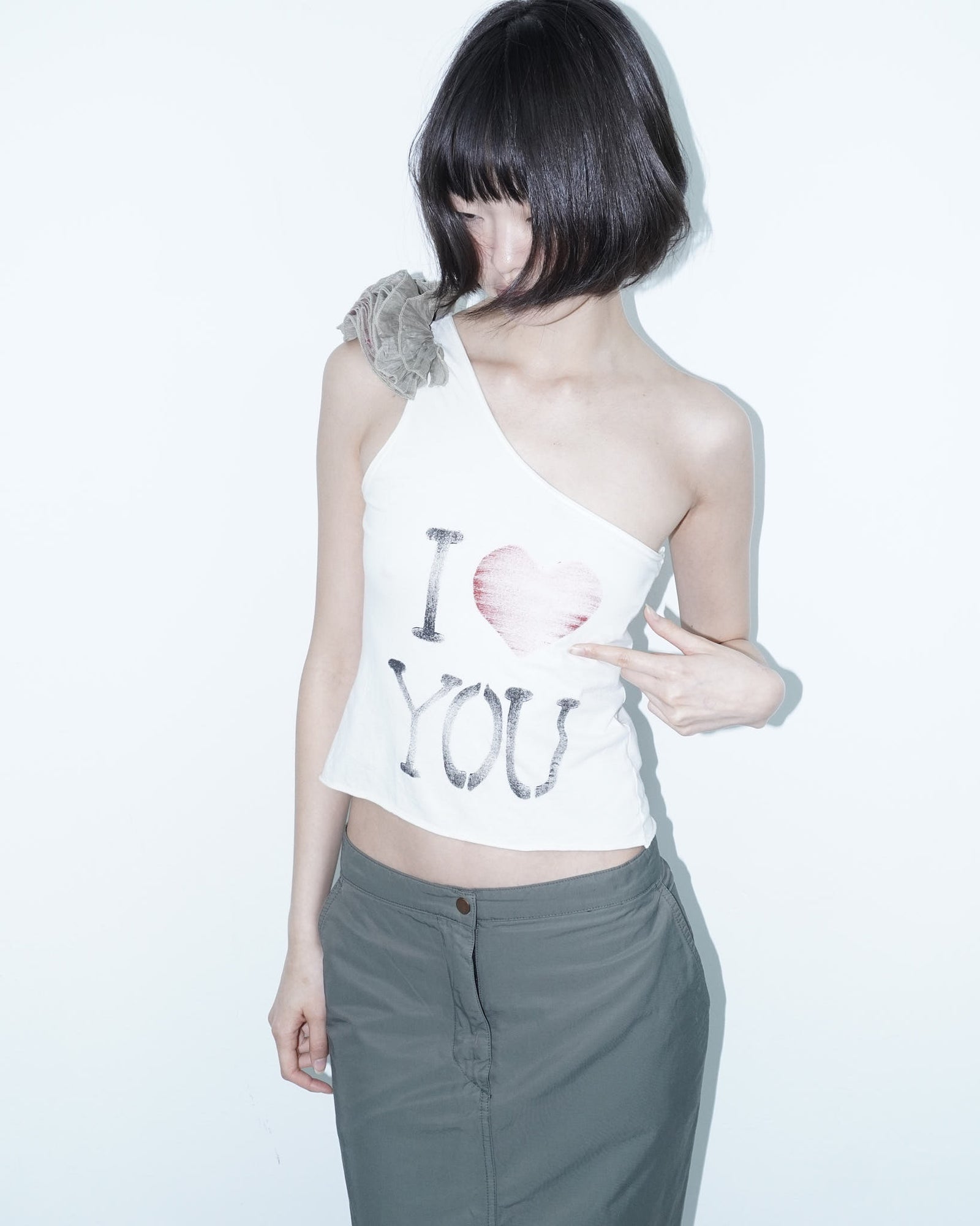 i <3 you one shoulder crop top