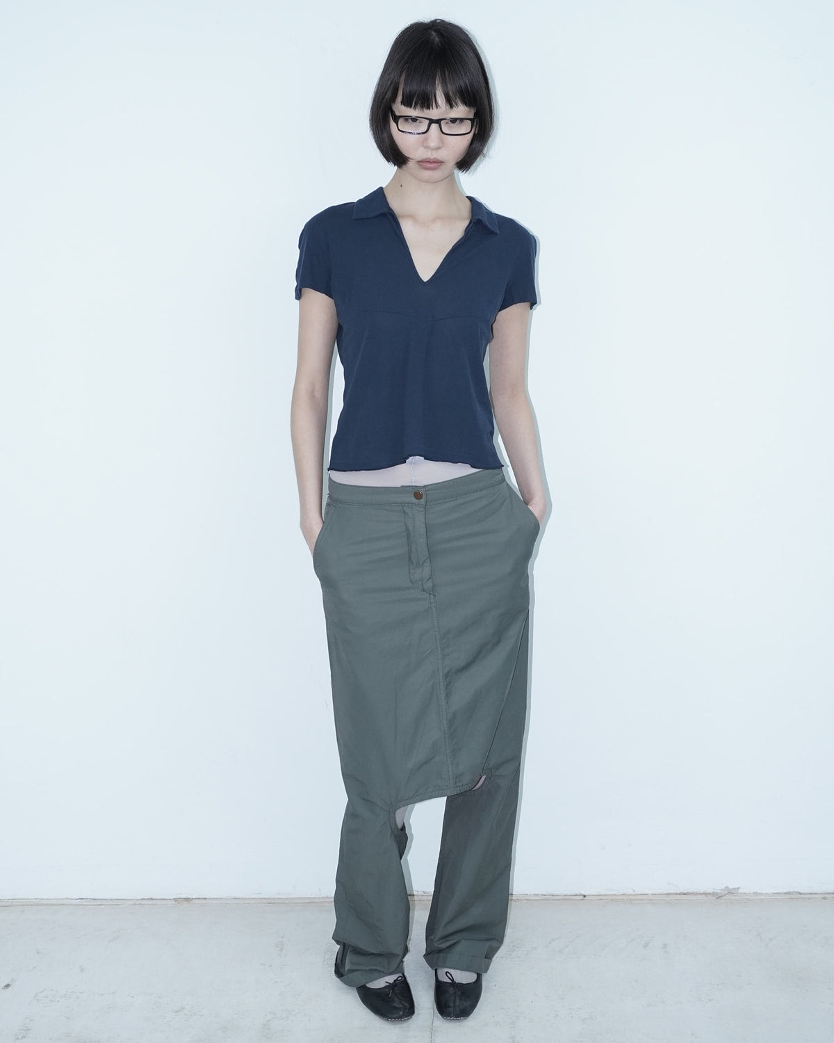 cut out oversized pants