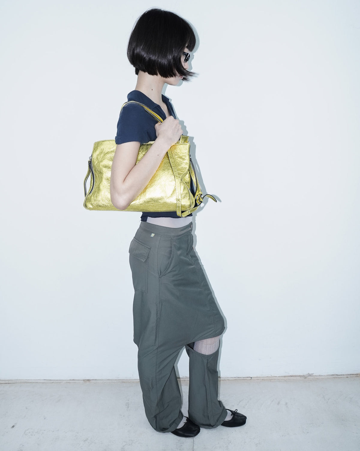 golden zipper leather bag