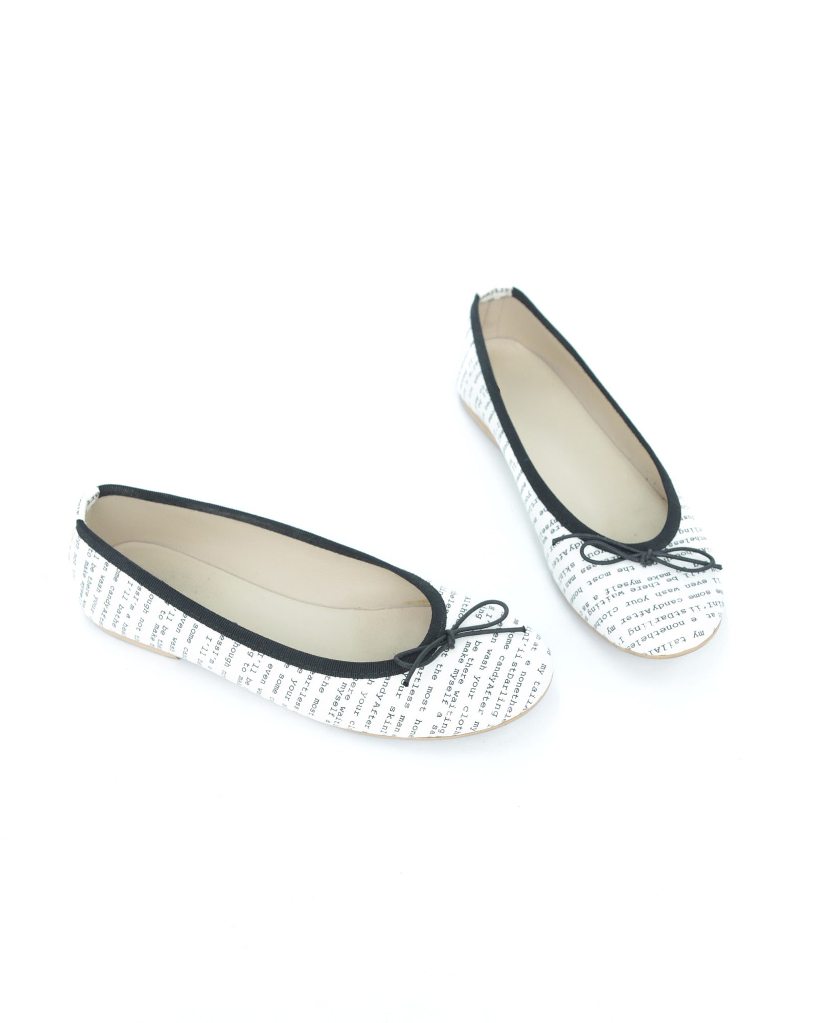 leather ballet flats with love letter print