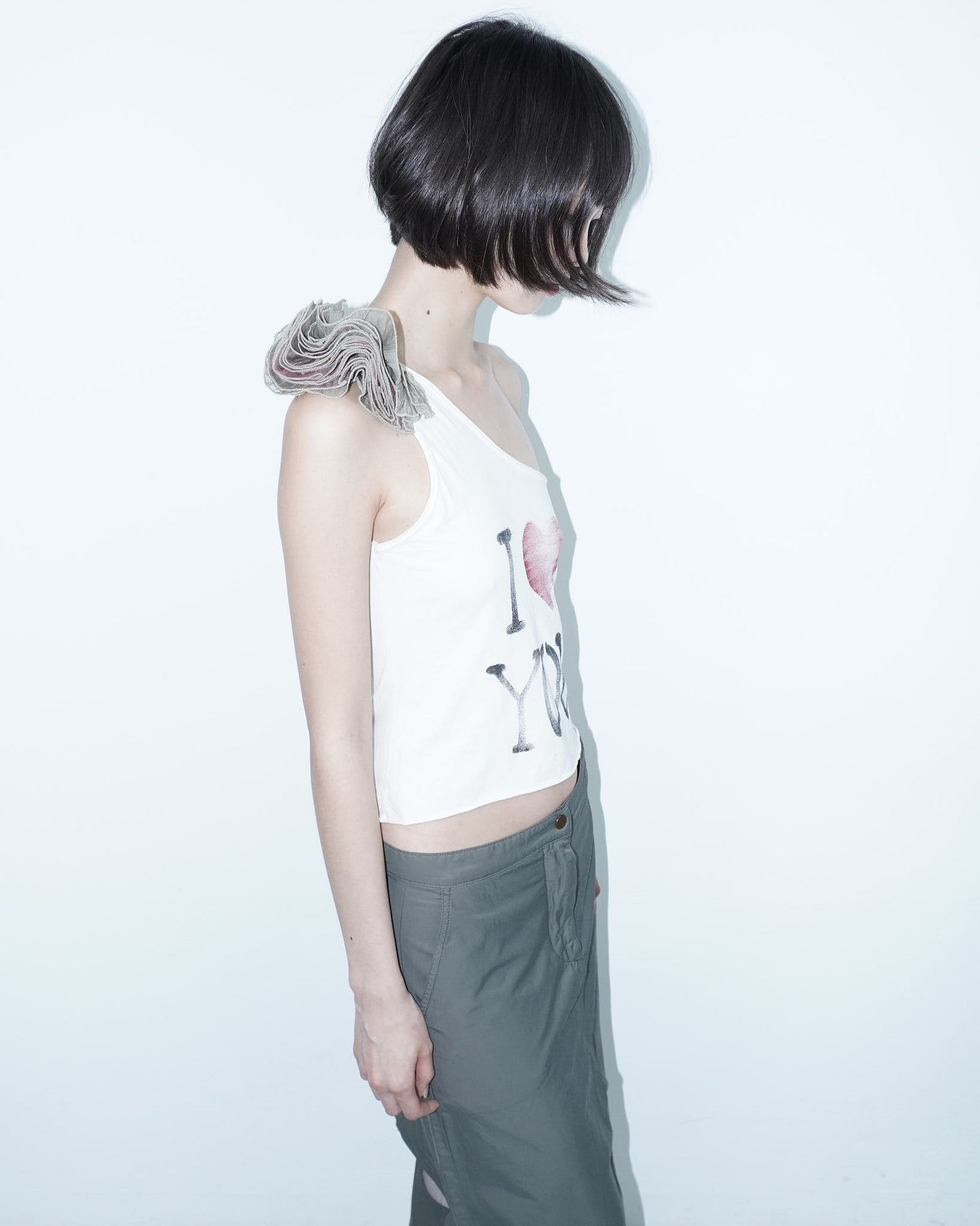 i <3 you one shoulder crop top