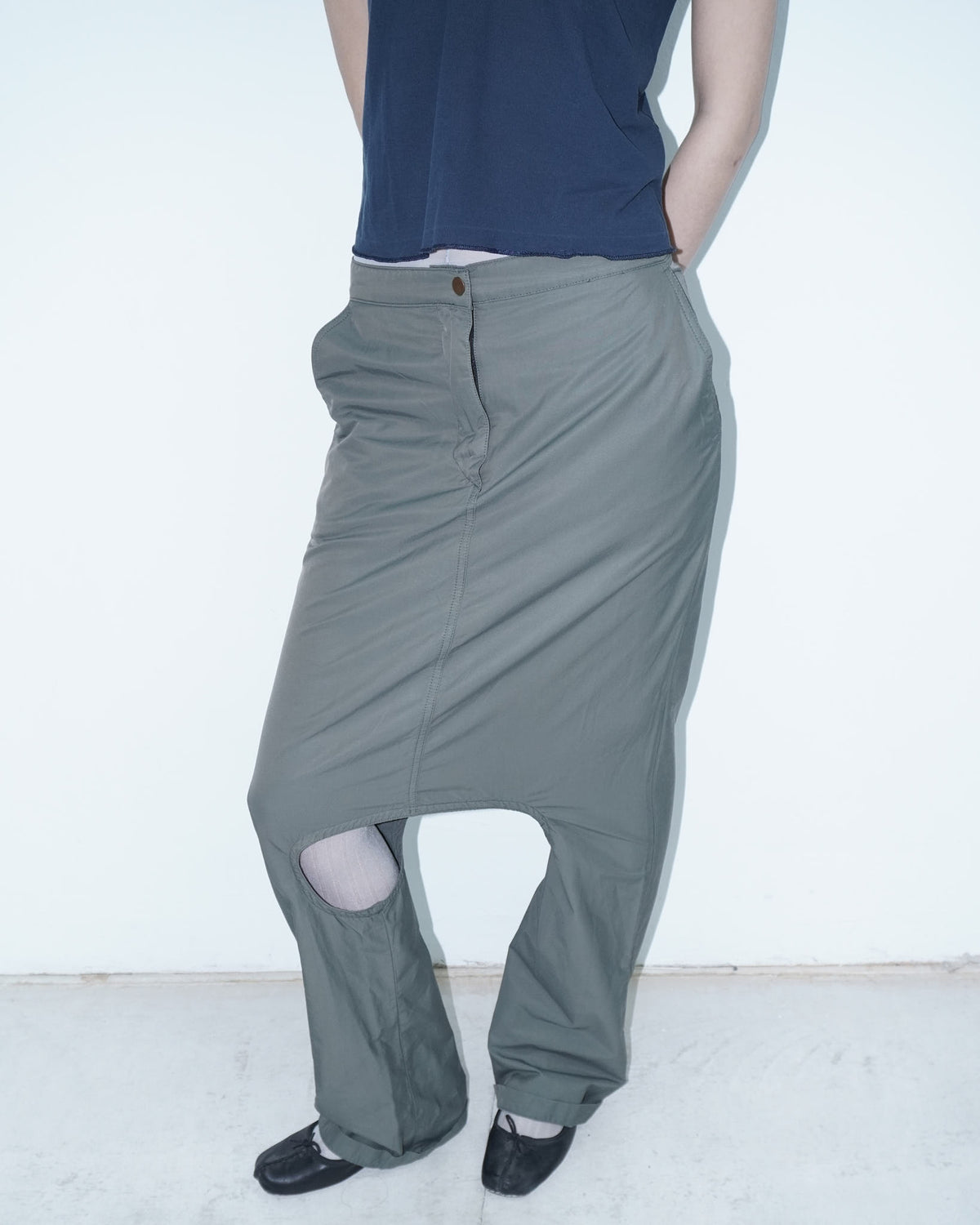 cut out oversized pants