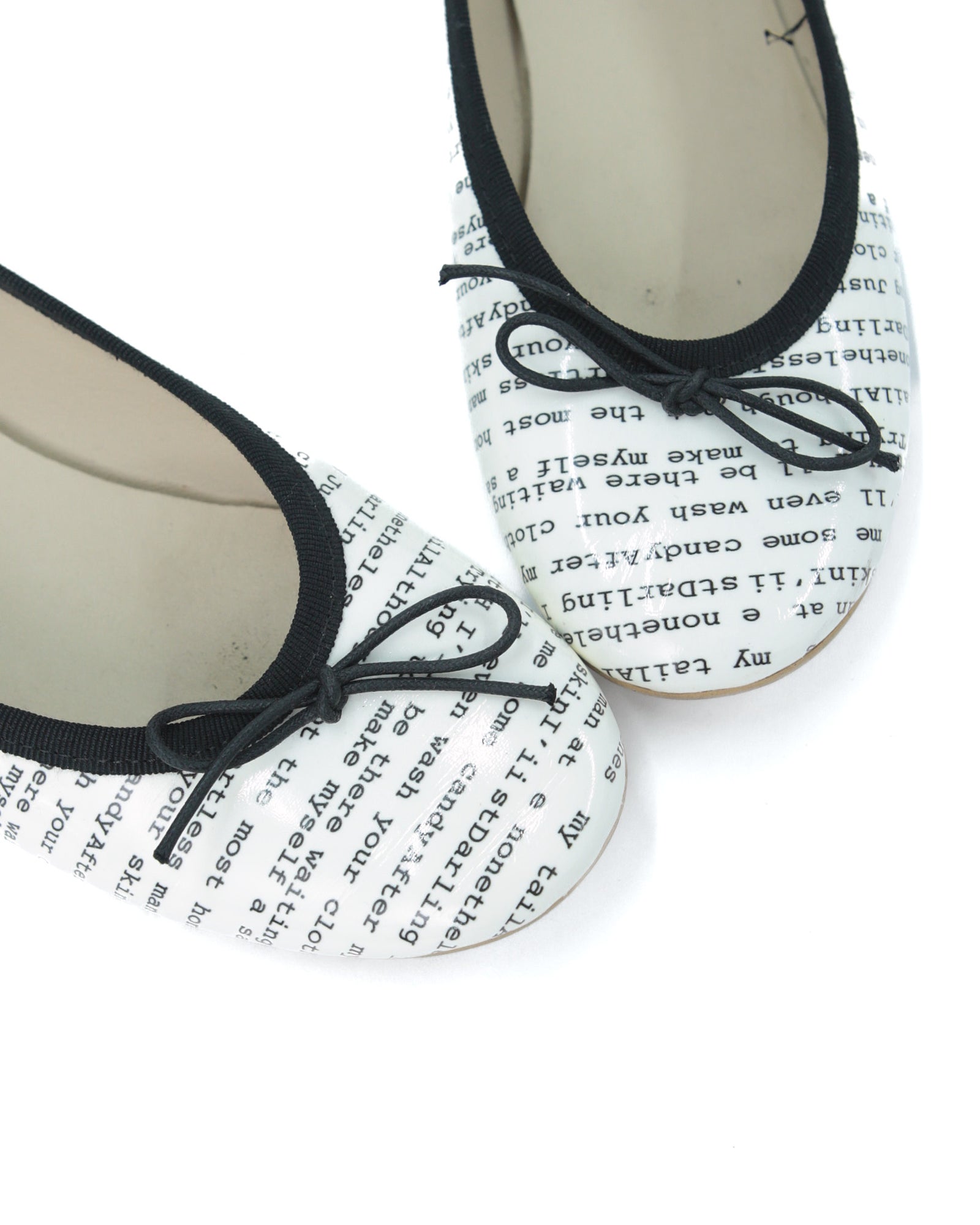 leather ballet flats with love letter print