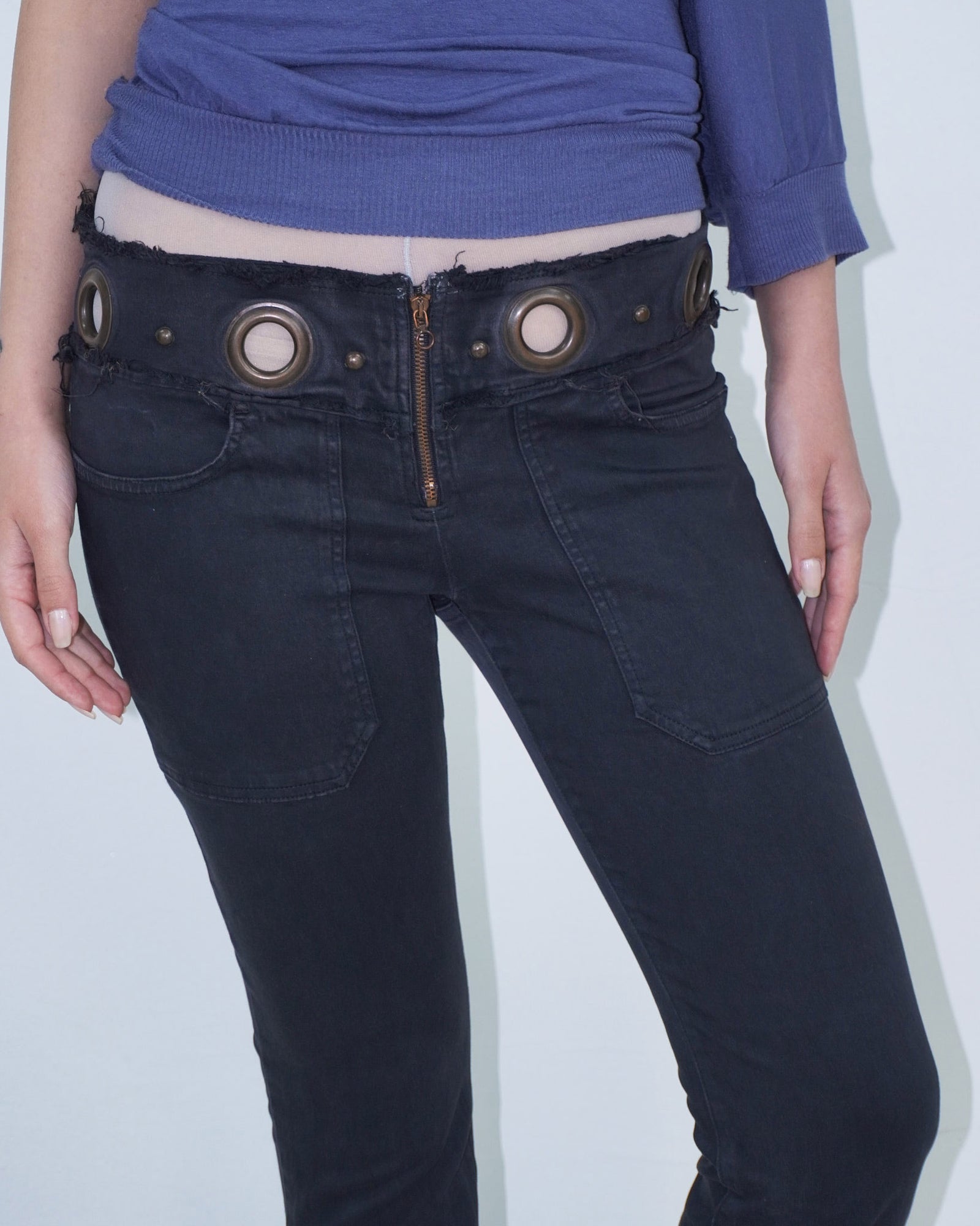 anthracite pants with cut out waist holes