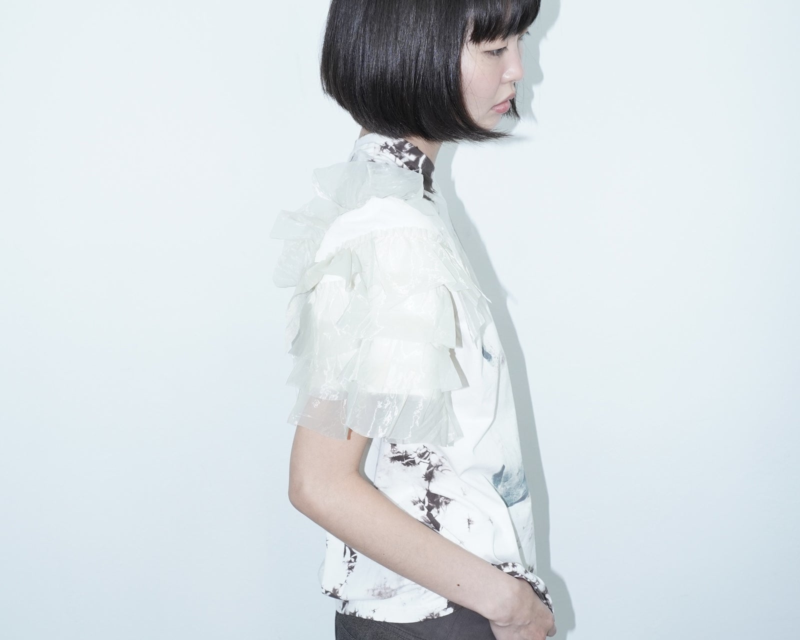 batik ruffle top with horse print