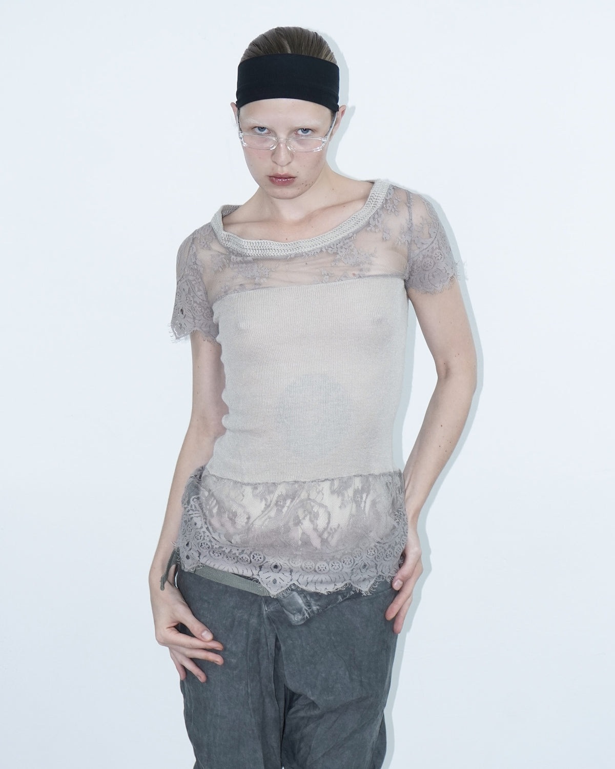 bi-material light pink top