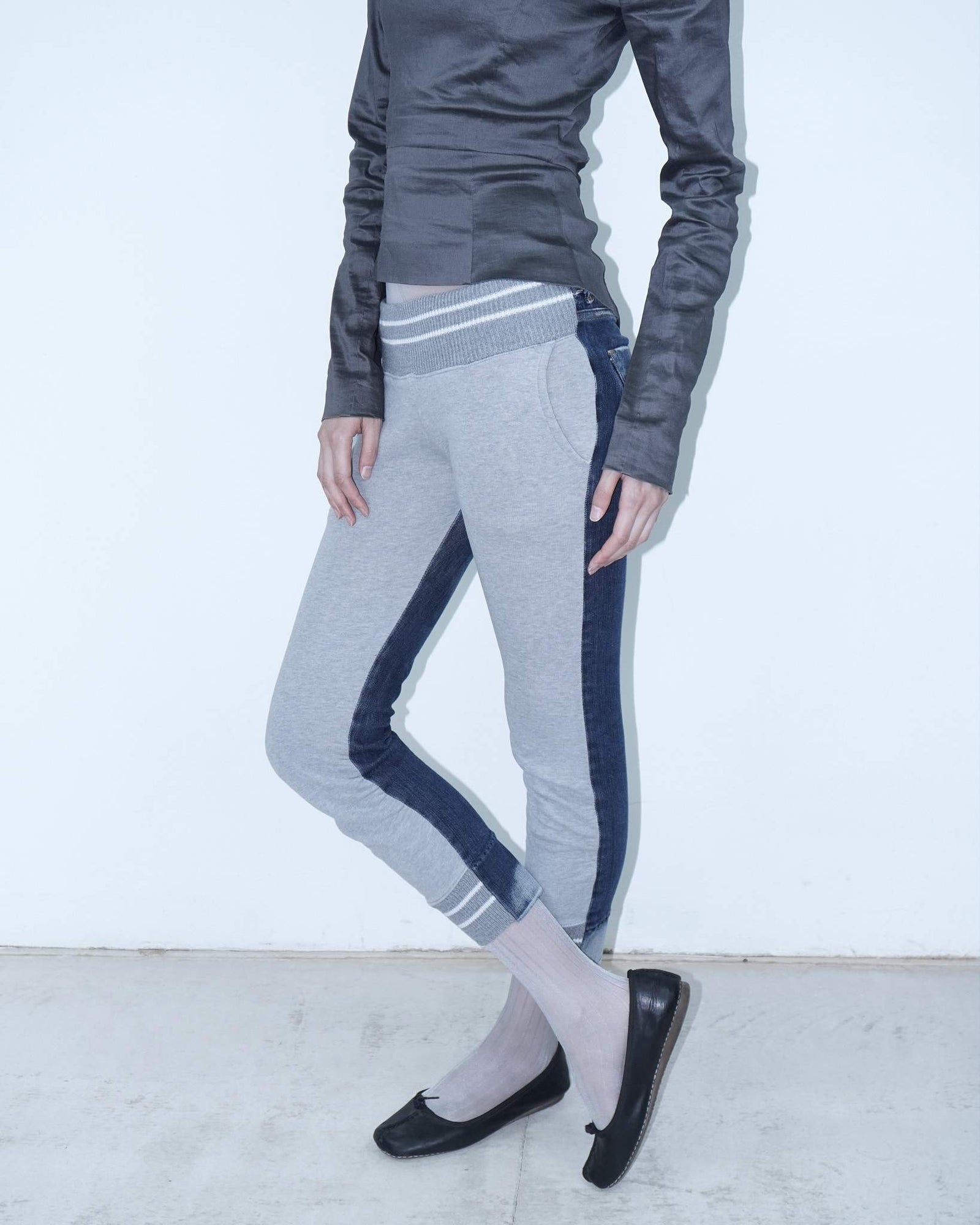 bi-material sporty capri pants