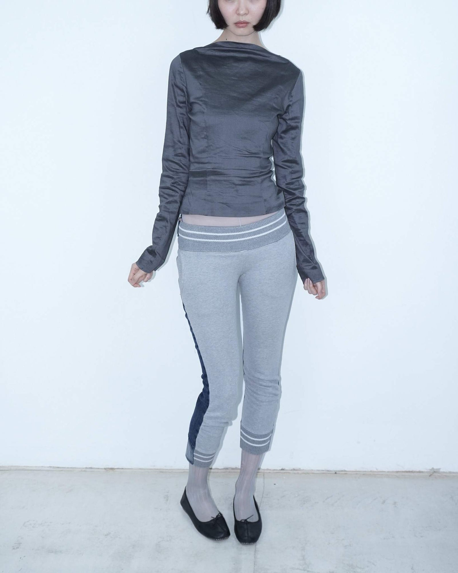 bi-material sporty capri pants