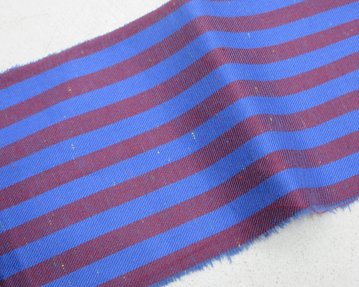 red/blue striped cockade