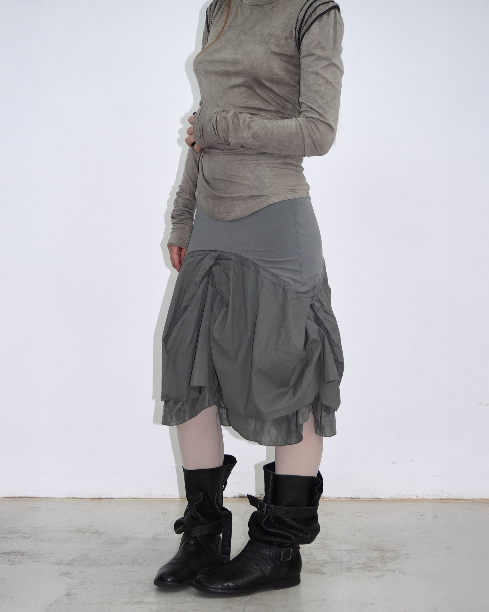 cool grey ballon silk skirt – ANEMONIA