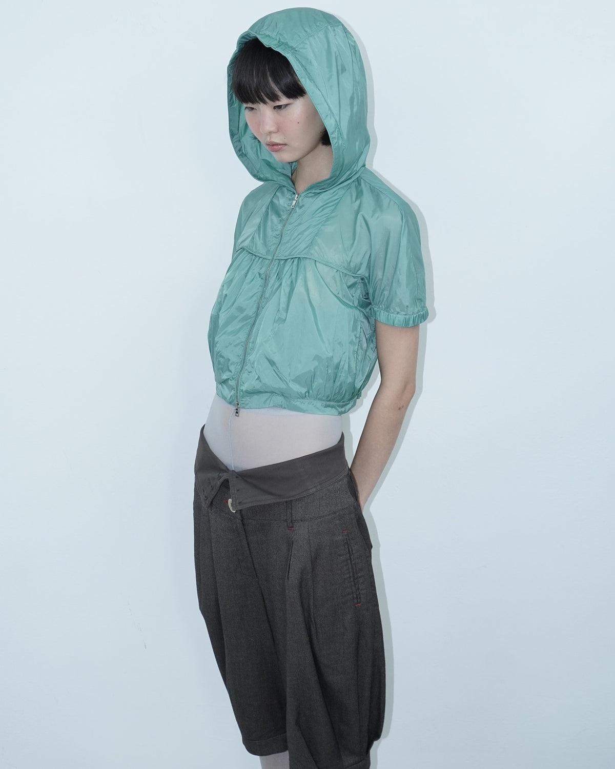 cropped sporty bubble top
