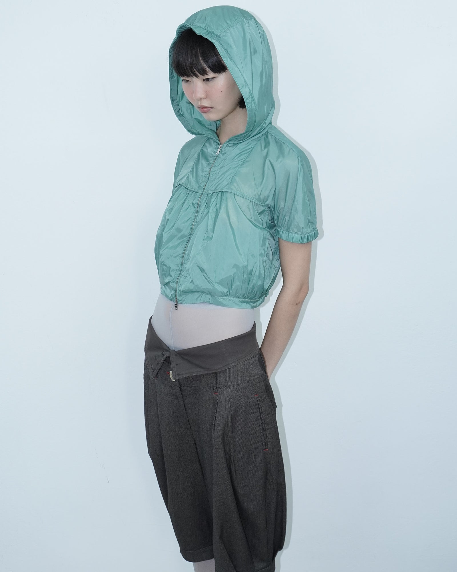cropped sporty bubble top