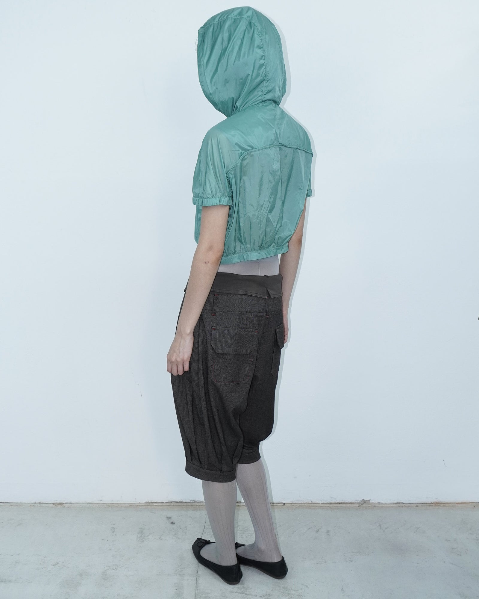 cropped sporty bubble top
