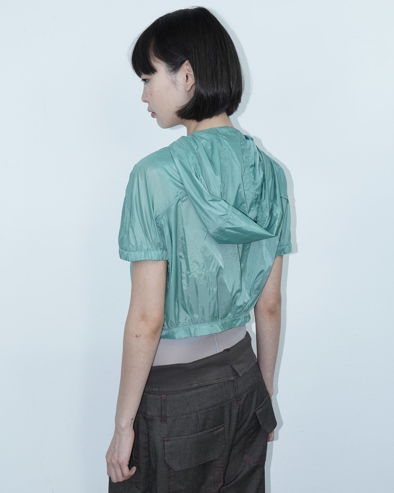 cropped sporty bubble top