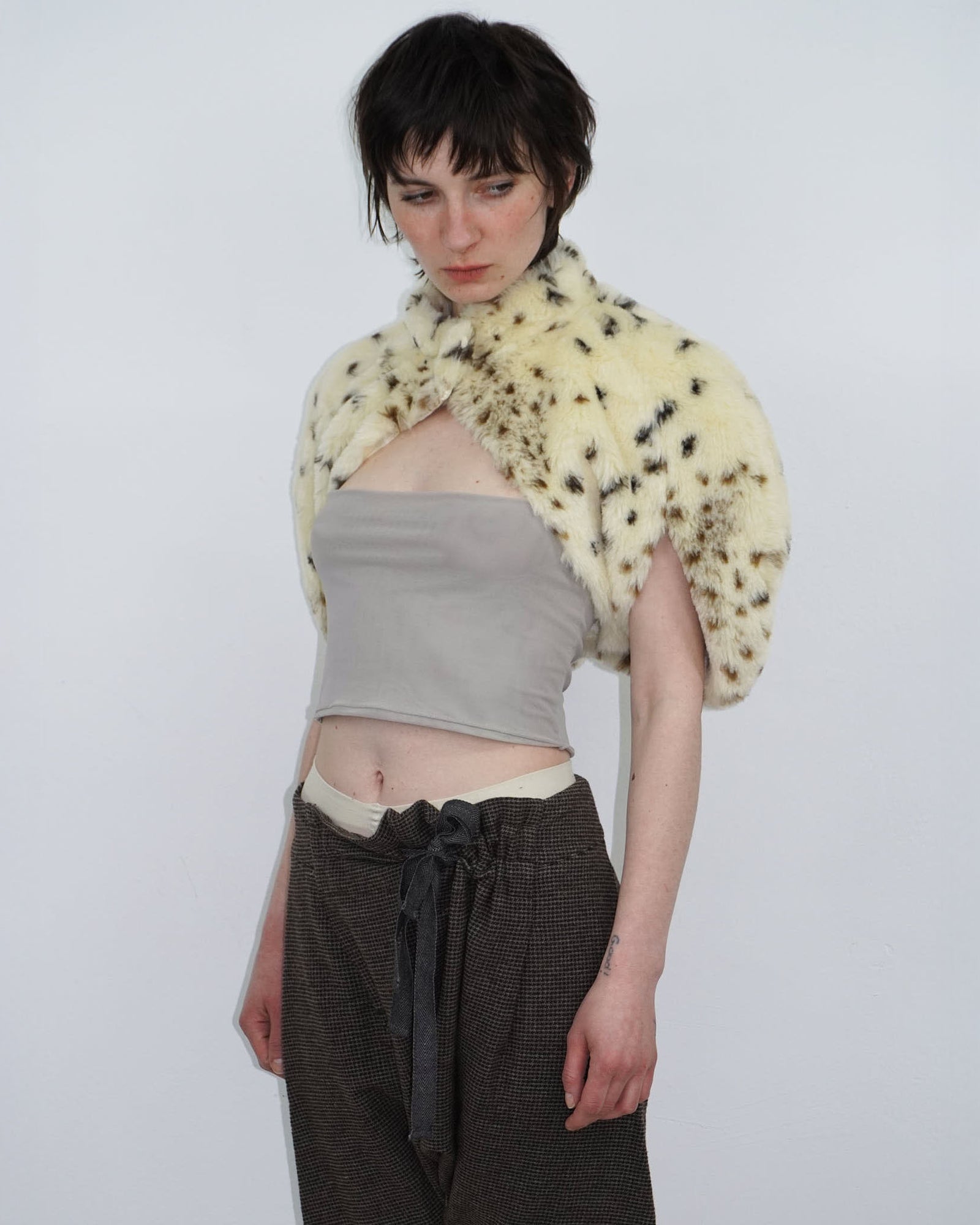 faux fur leopard print / polka dot bolero