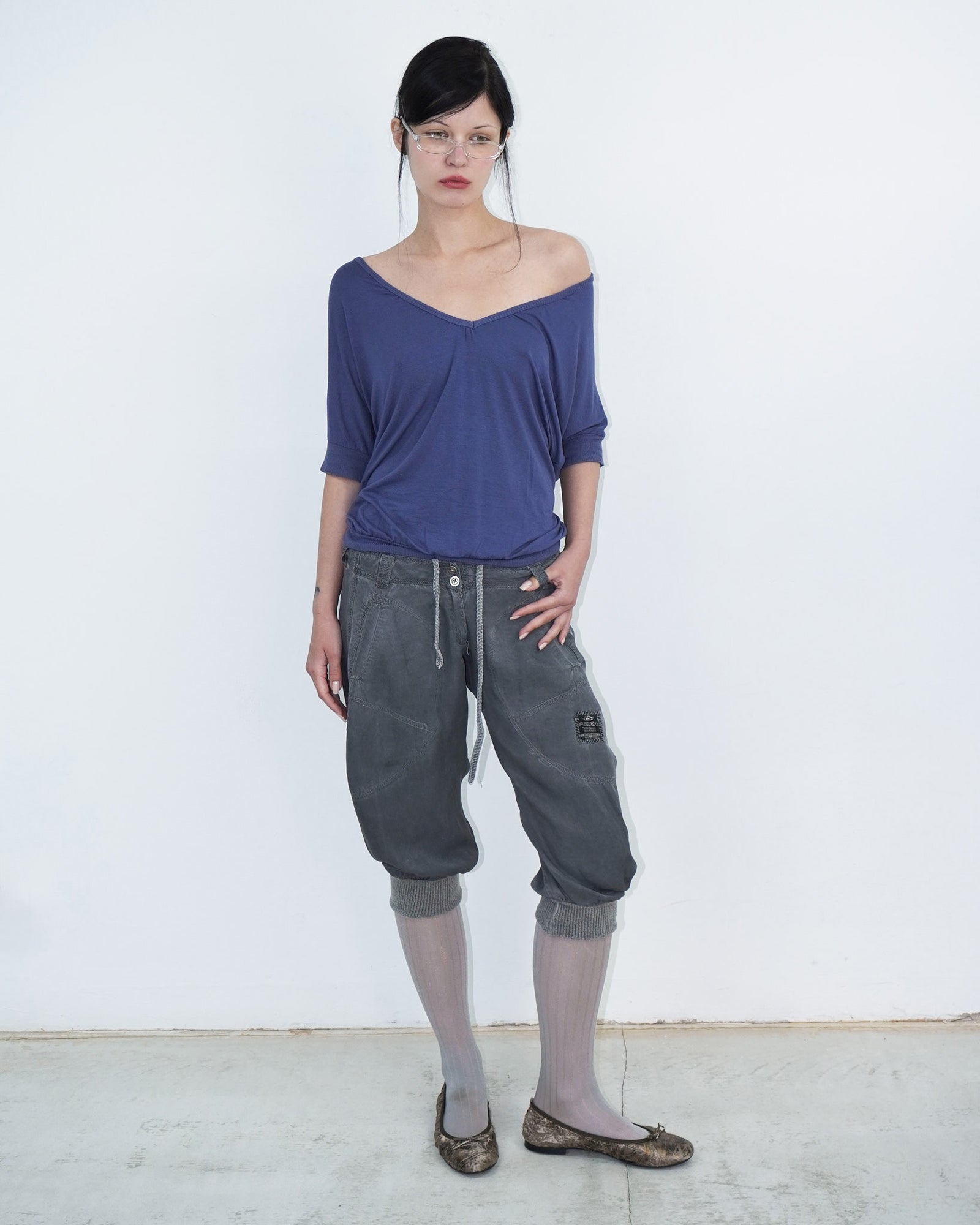 grey capri pants