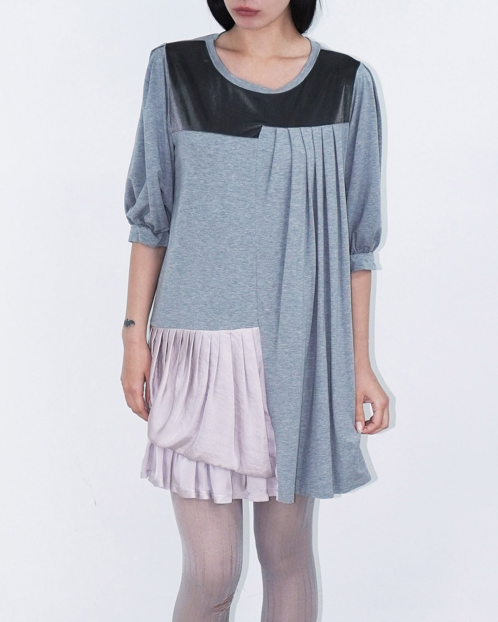 grey doll dress with puffed sleeves