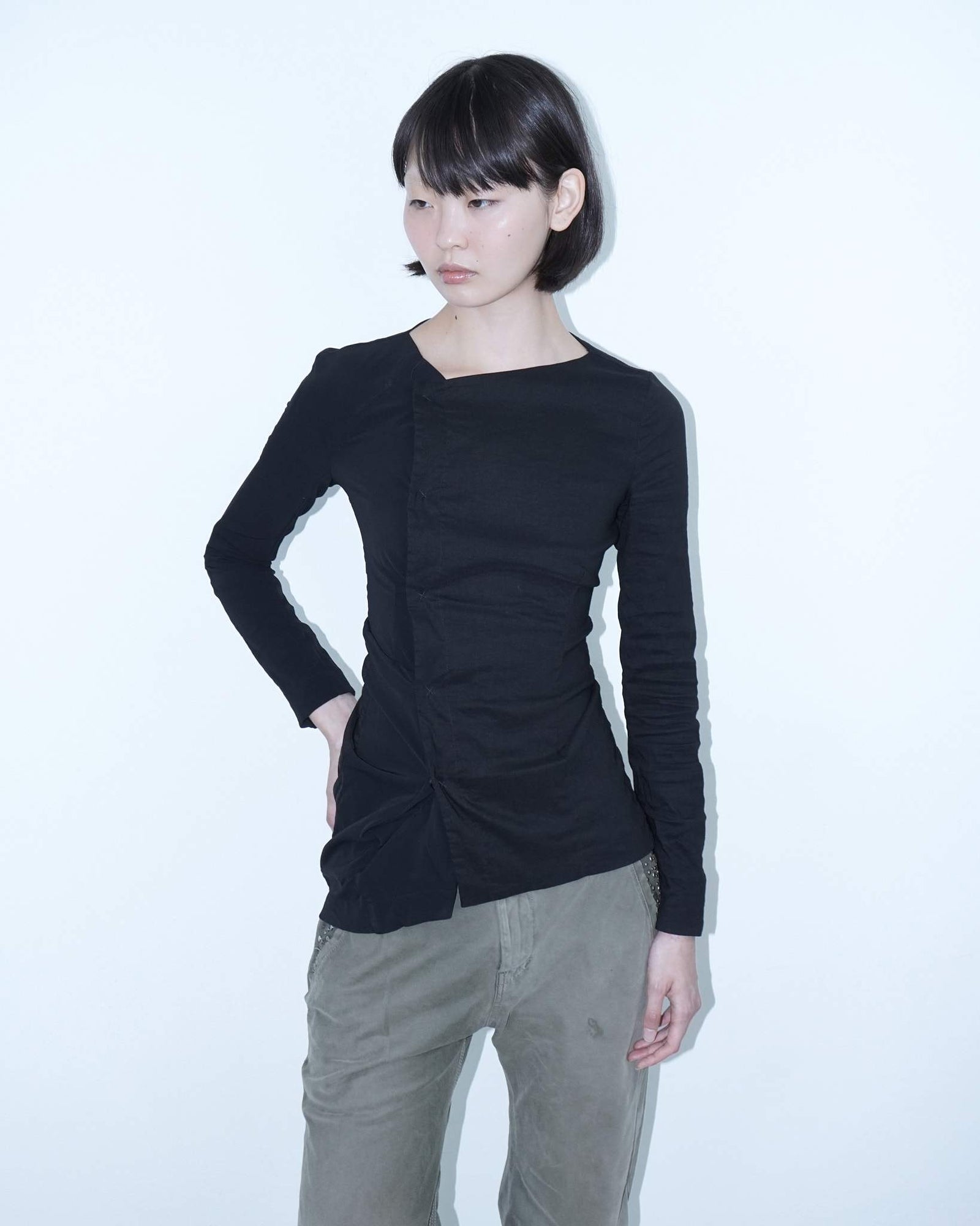 linen long sleeved asymmetrical black top