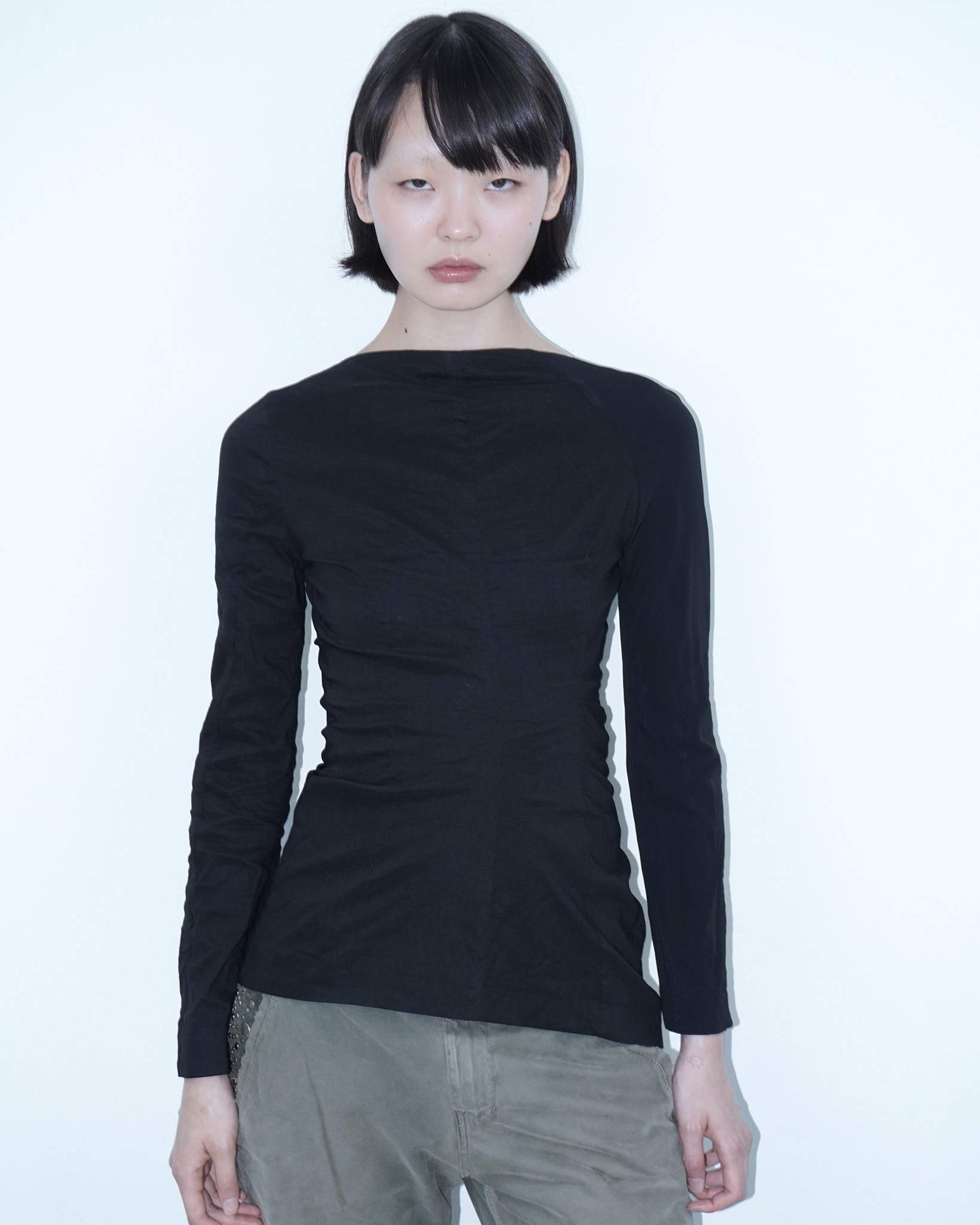 linen long sleeved asymmetrical black top