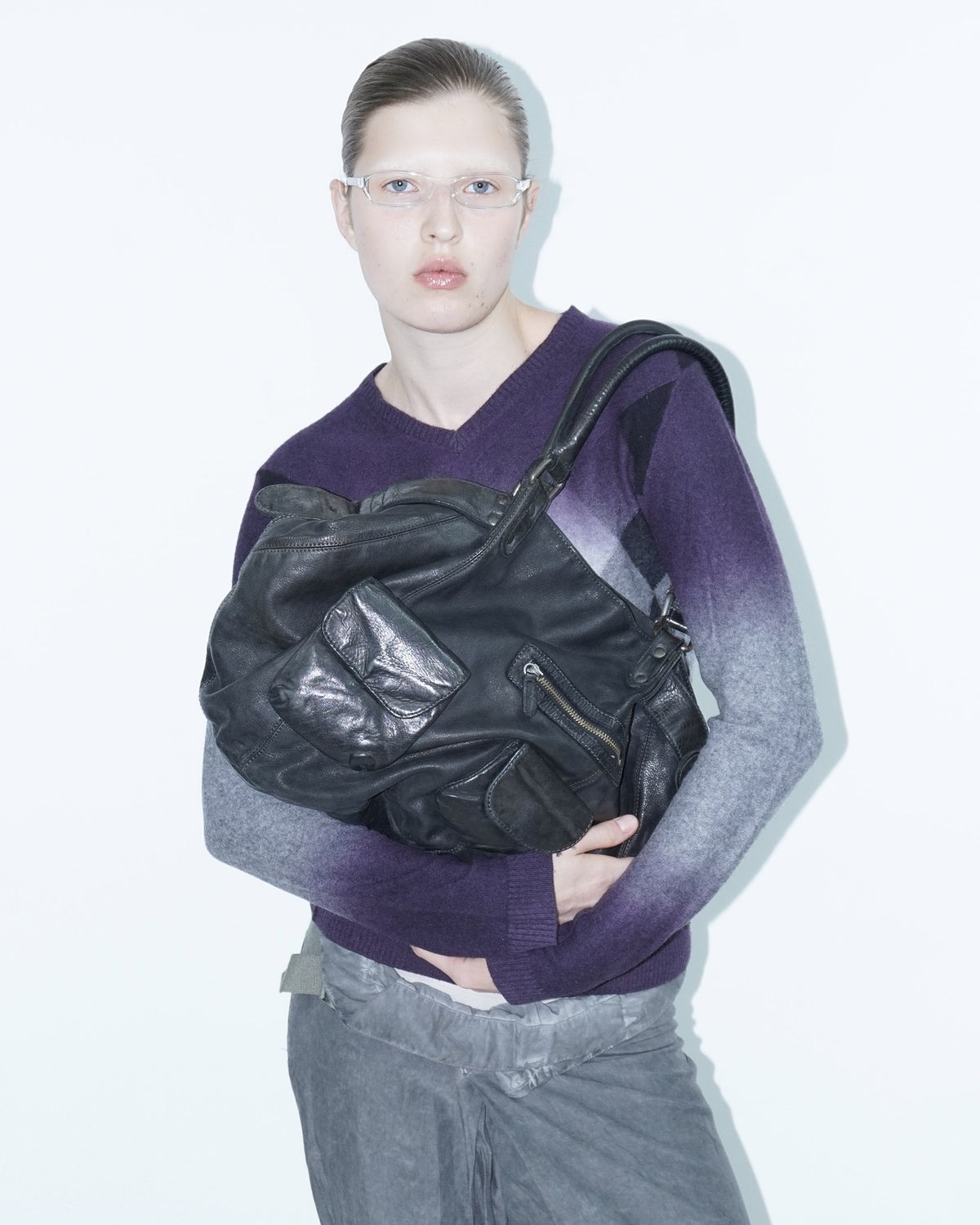 maxi multipocket black leather bag