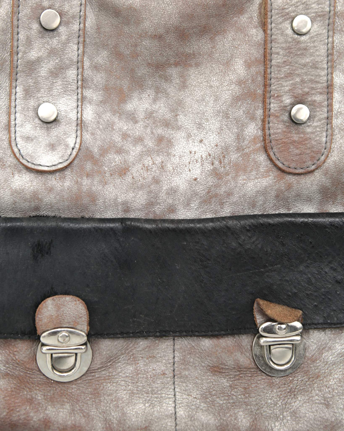 medium front pocket shiny leather bag