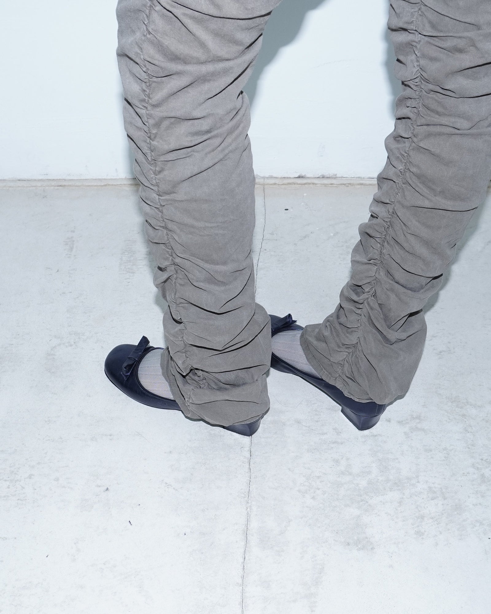 mud green ruched straight pants