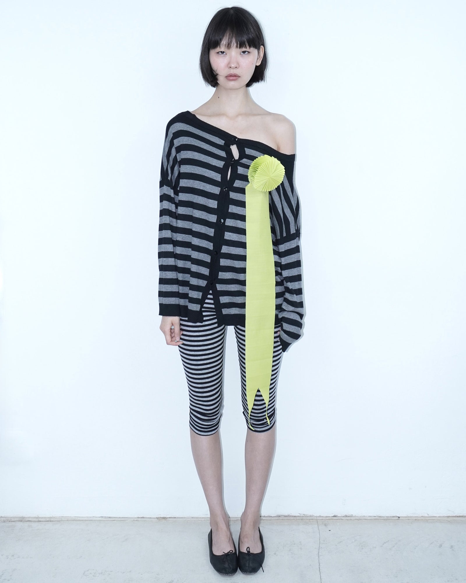neon yellow cockade