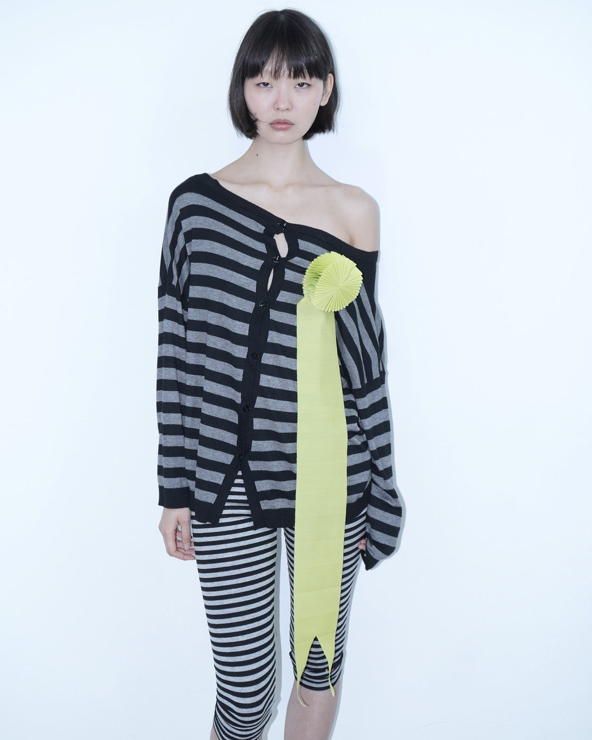 neon yellow cockade