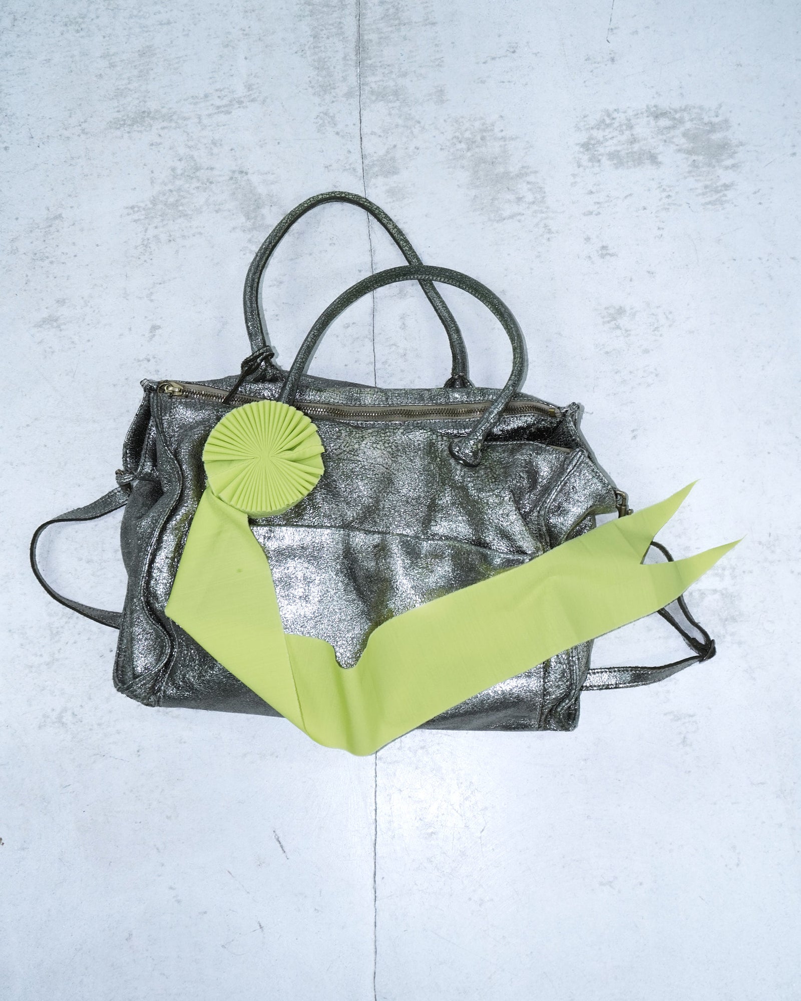 neon yellow cockade