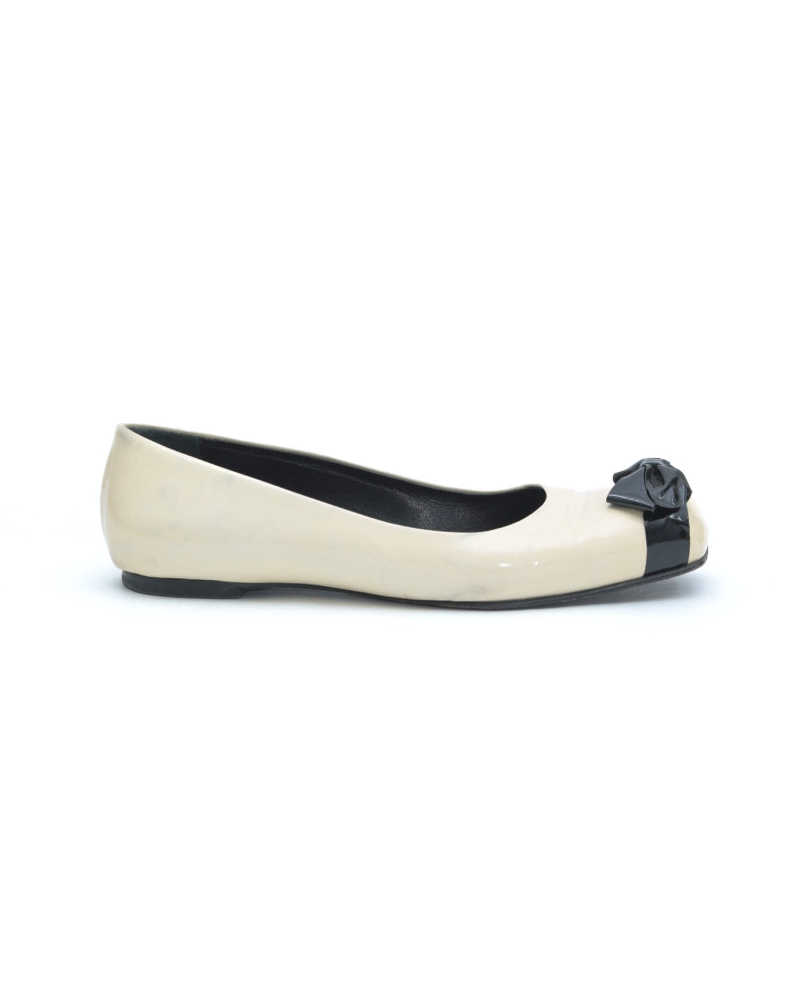 off white patent ballet flats with bow