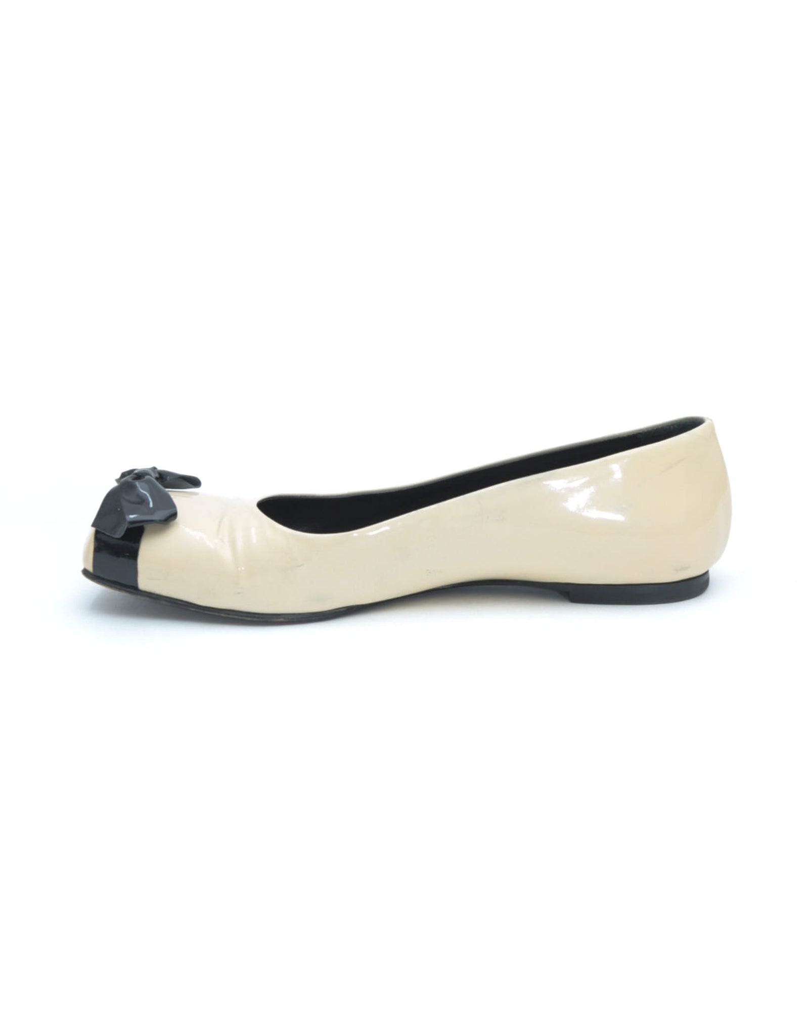 off white patent ballet flats with bow