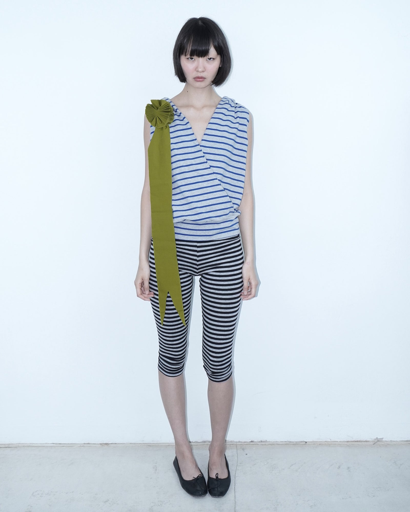 olive green cockade