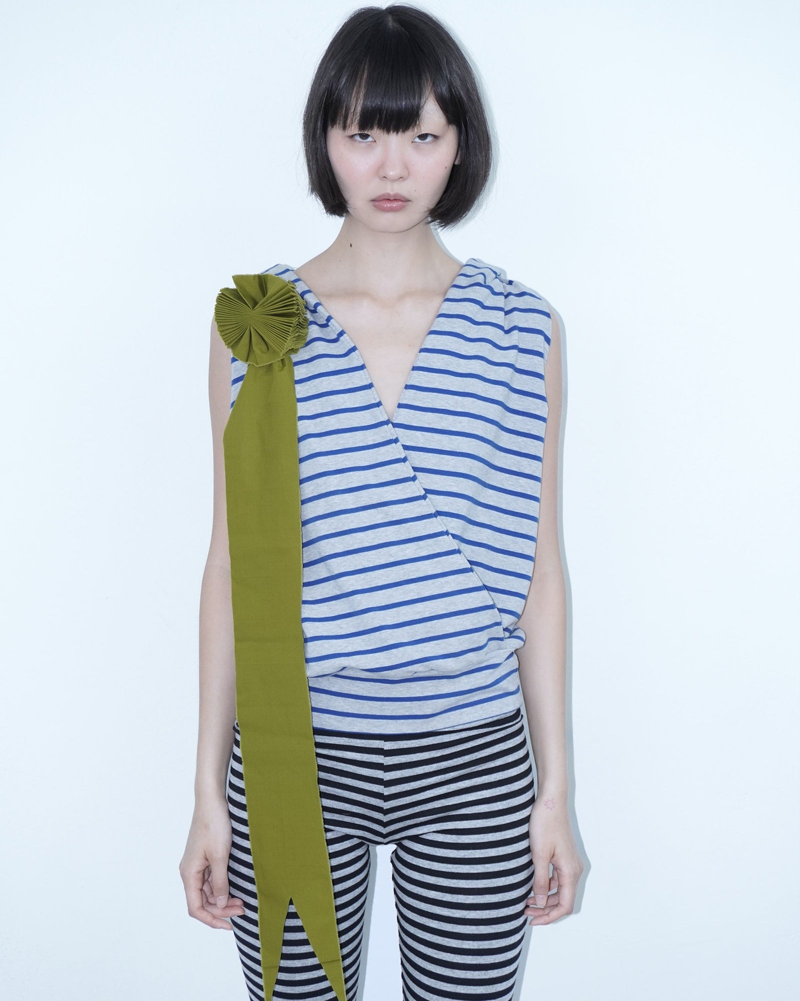 olive green cockade