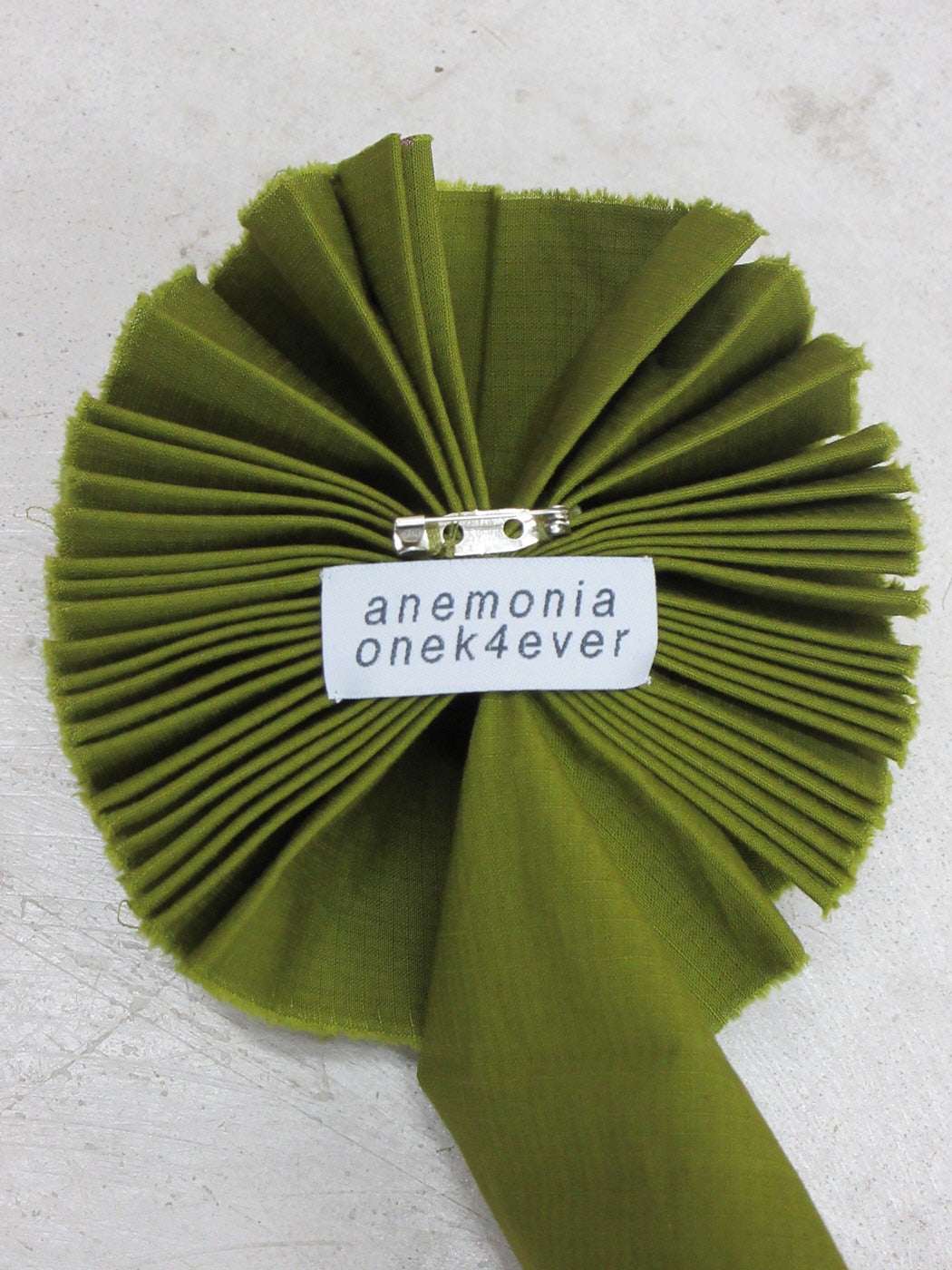 olive green cockade