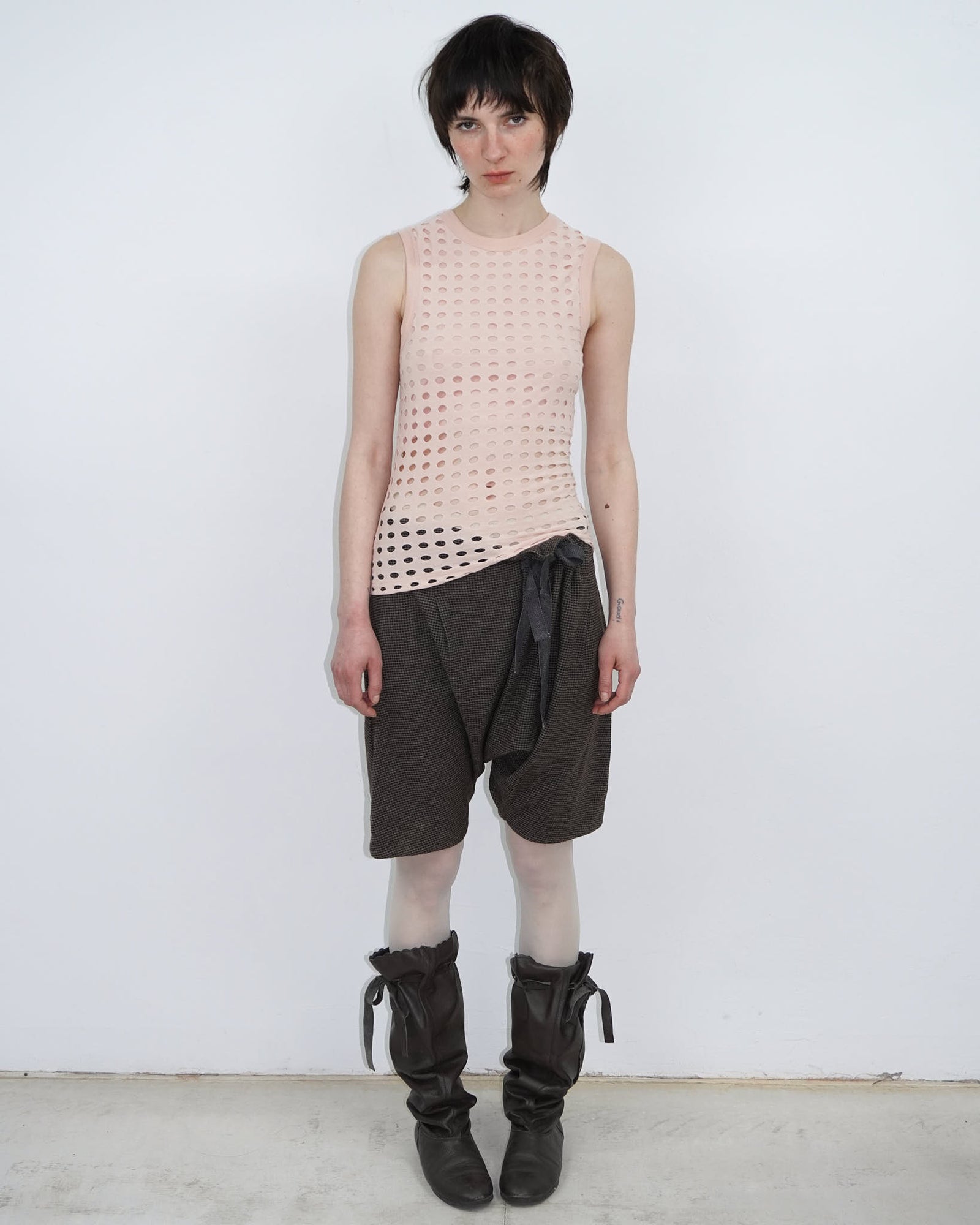 pale pink cut-out tank top