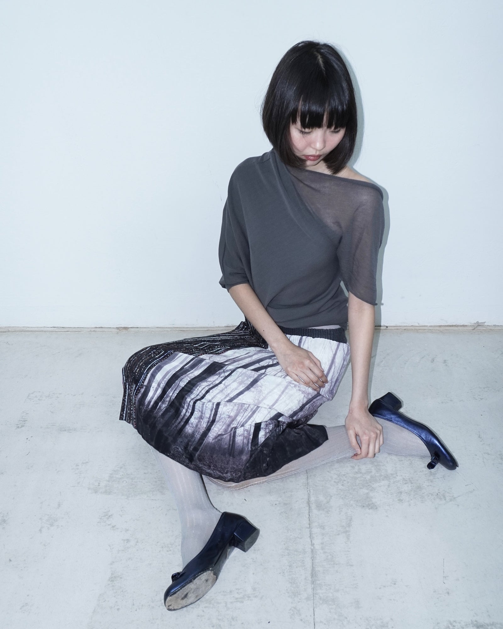 printed pleated midi skirt