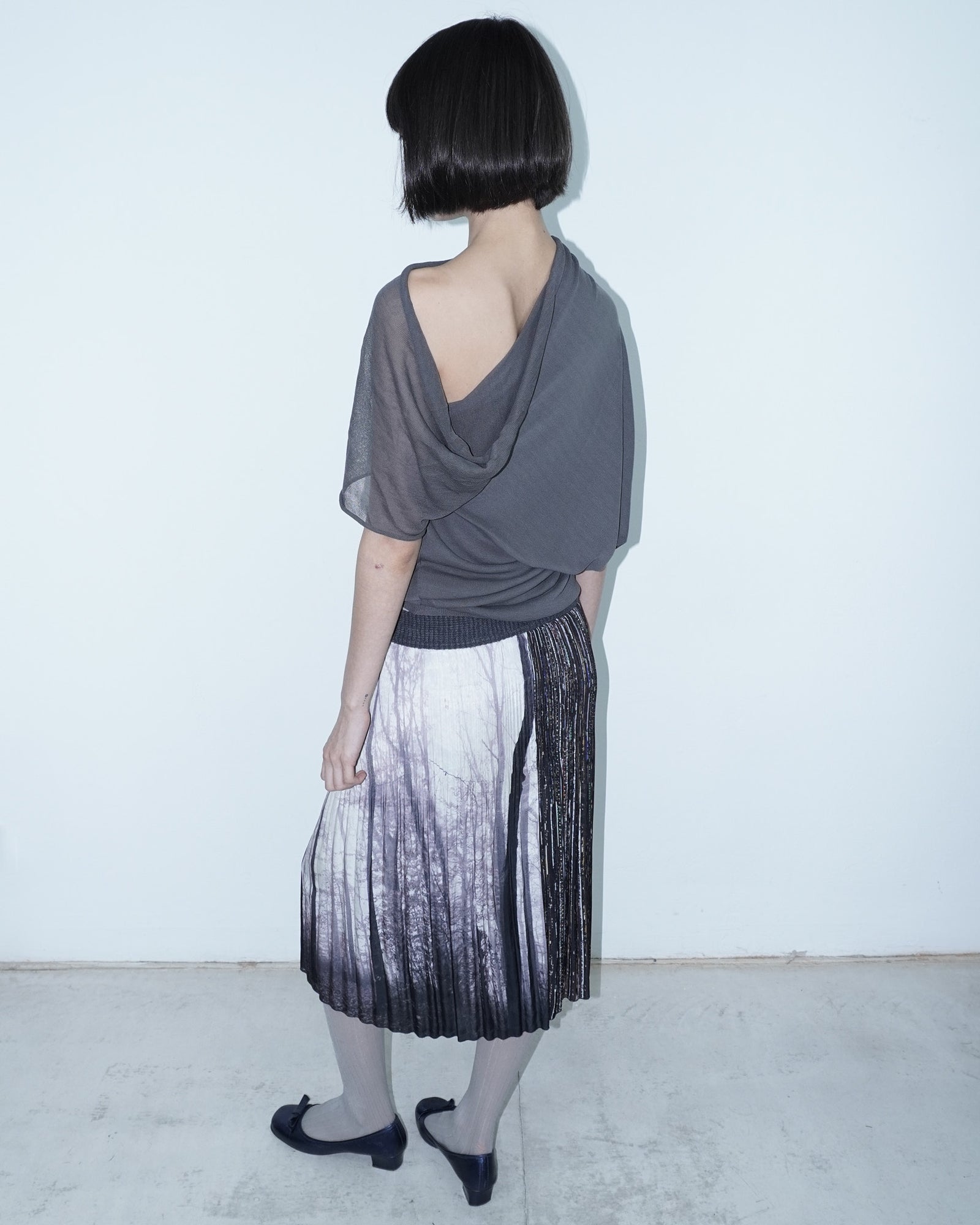 printed pleated midi skirt