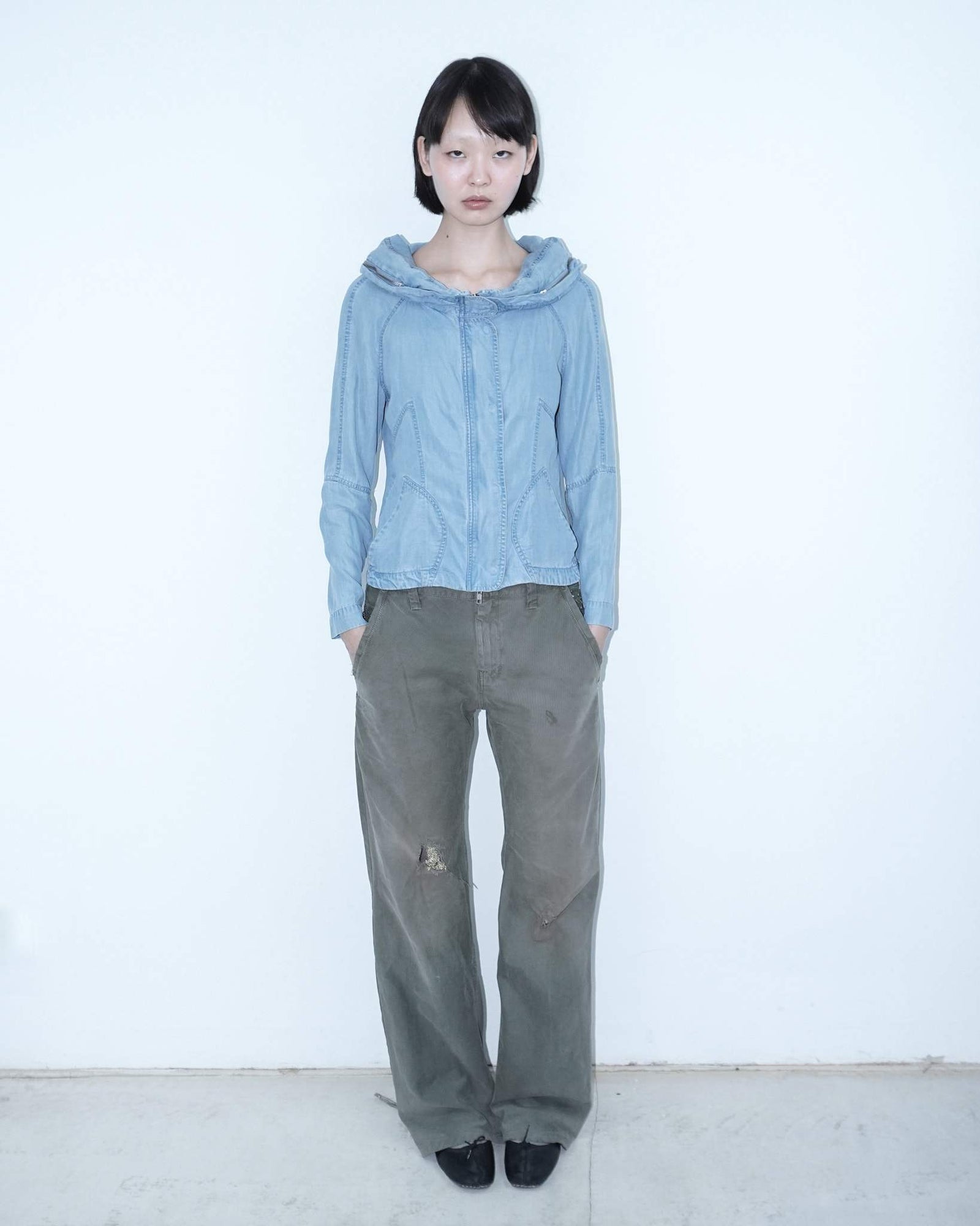 wide hood denim jacket
