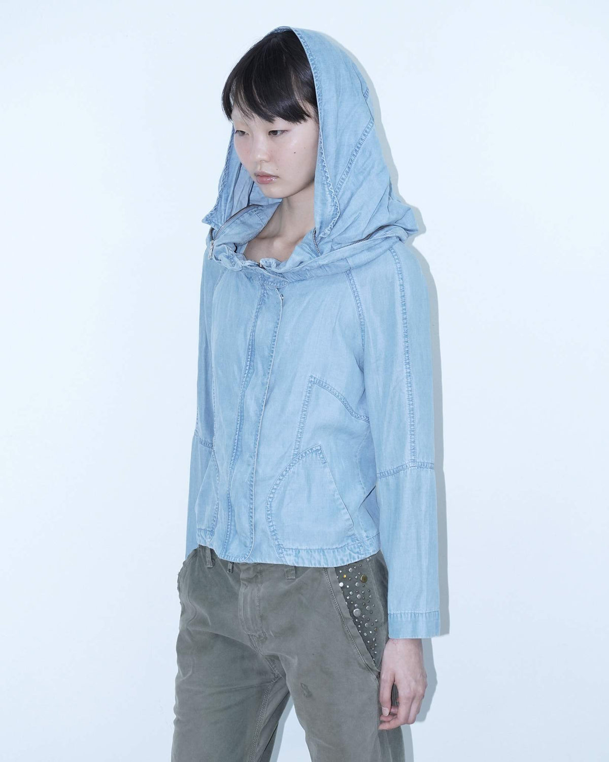 wide hood denim jacket