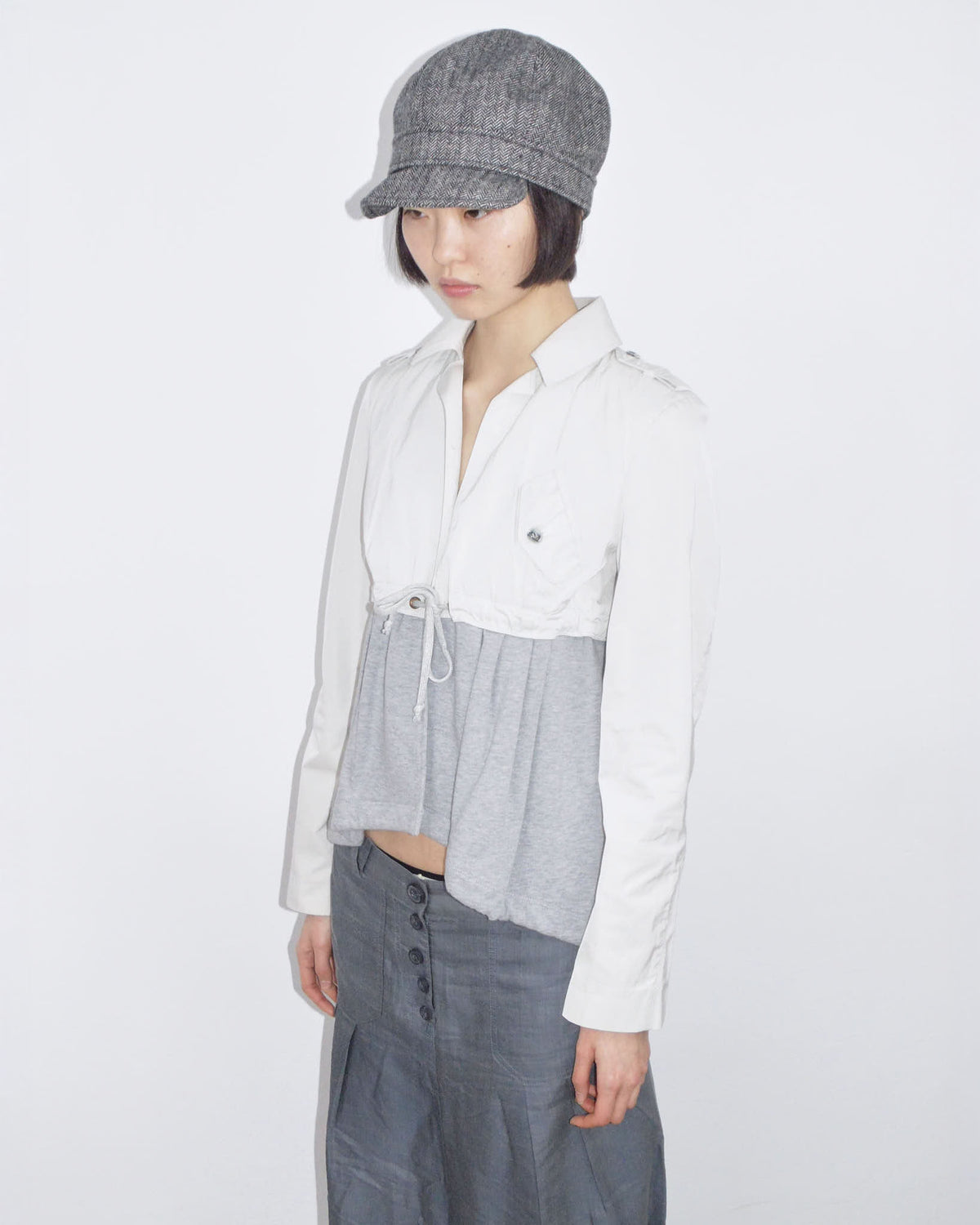 bimaterial white and gray puff jacket