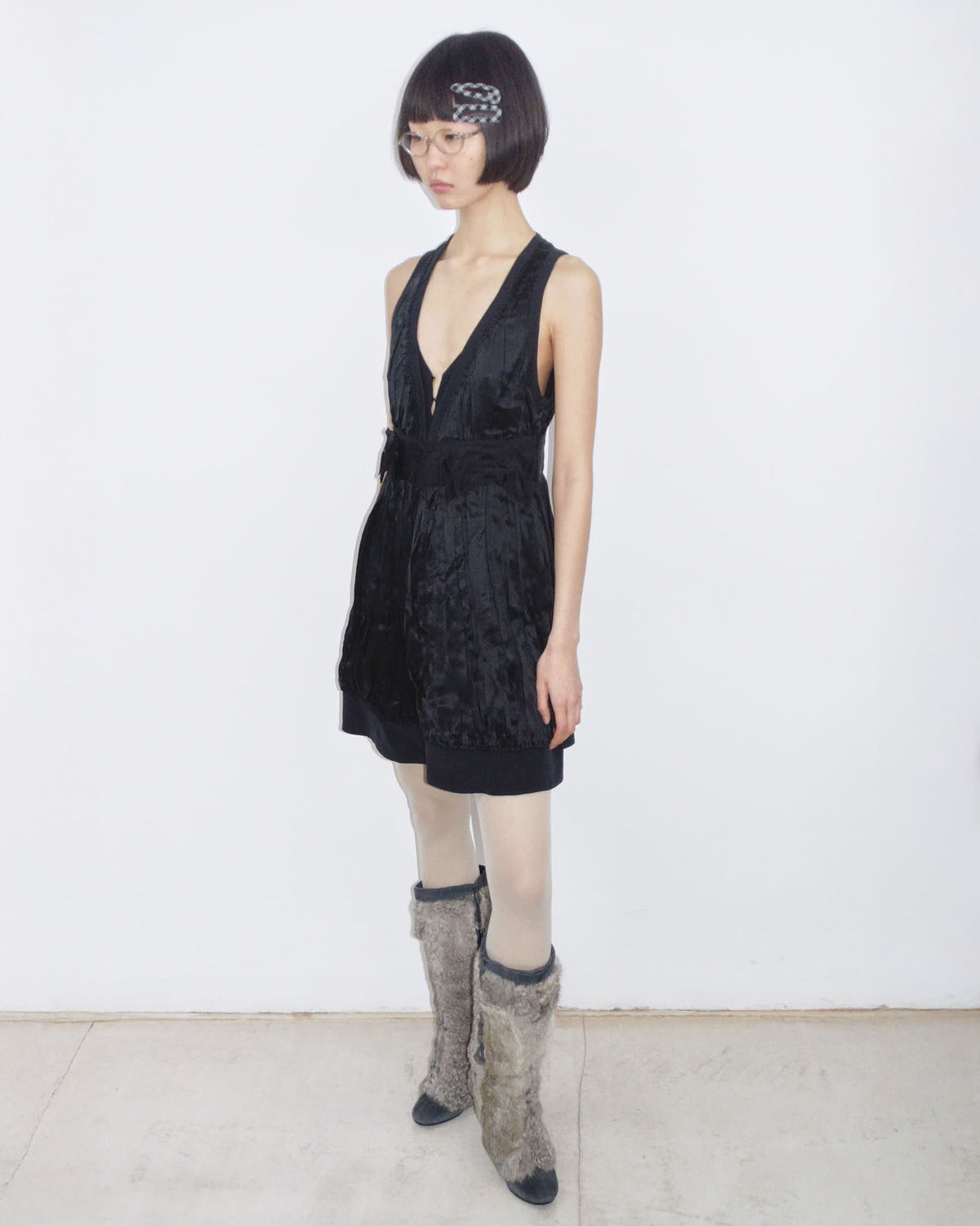 black v neck bow real silk dress