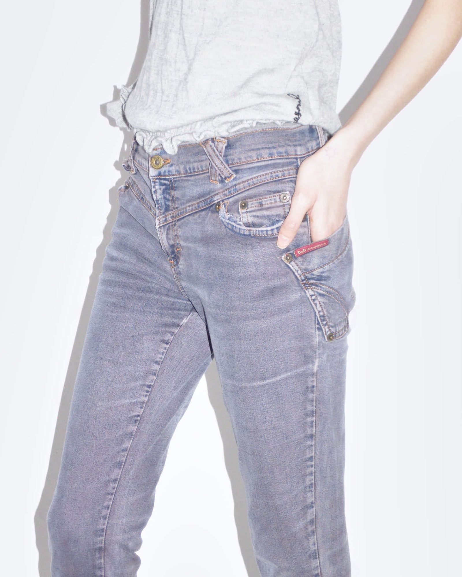 lilac denim skinny jeans with zipper detail