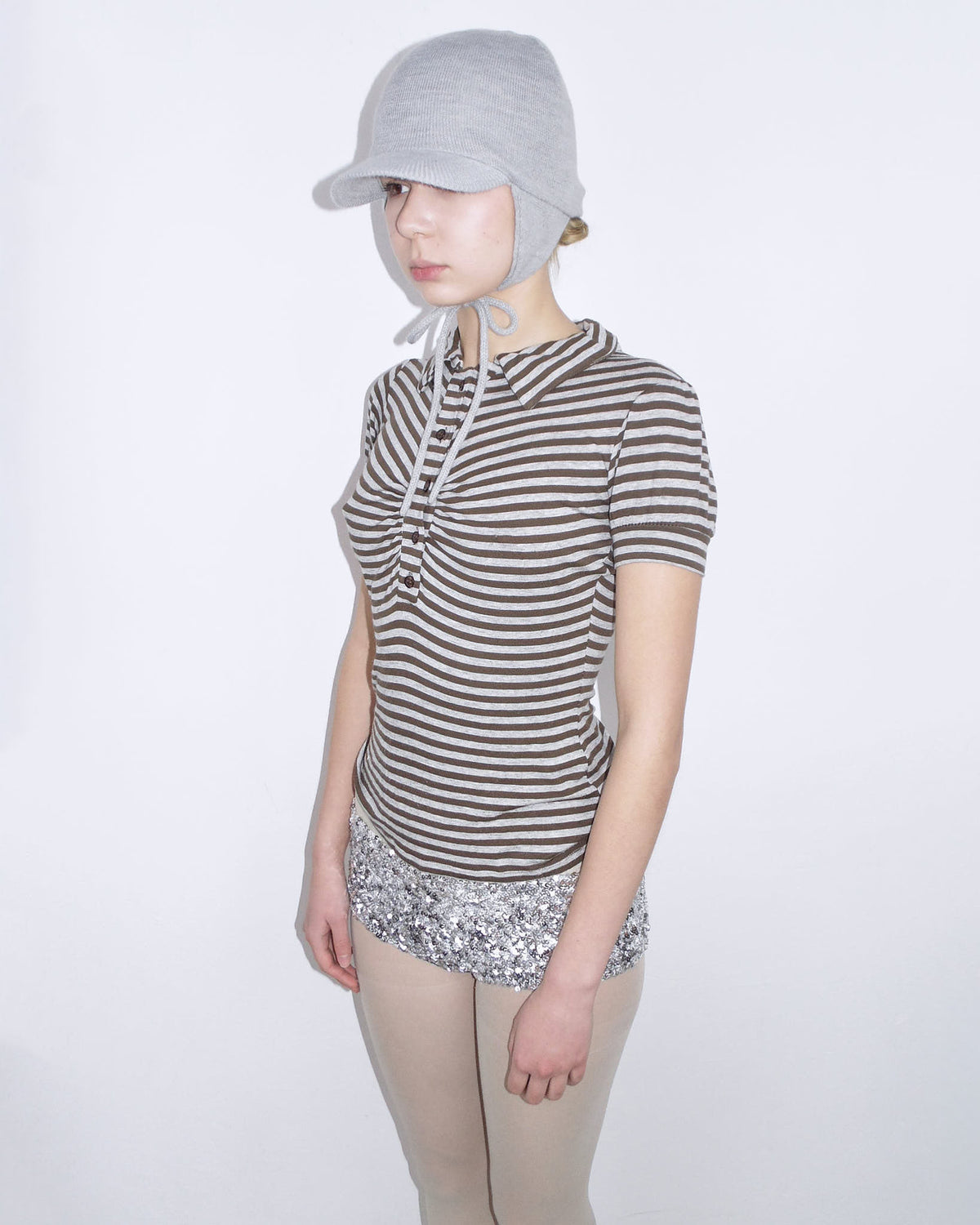 gray & brown striped tee