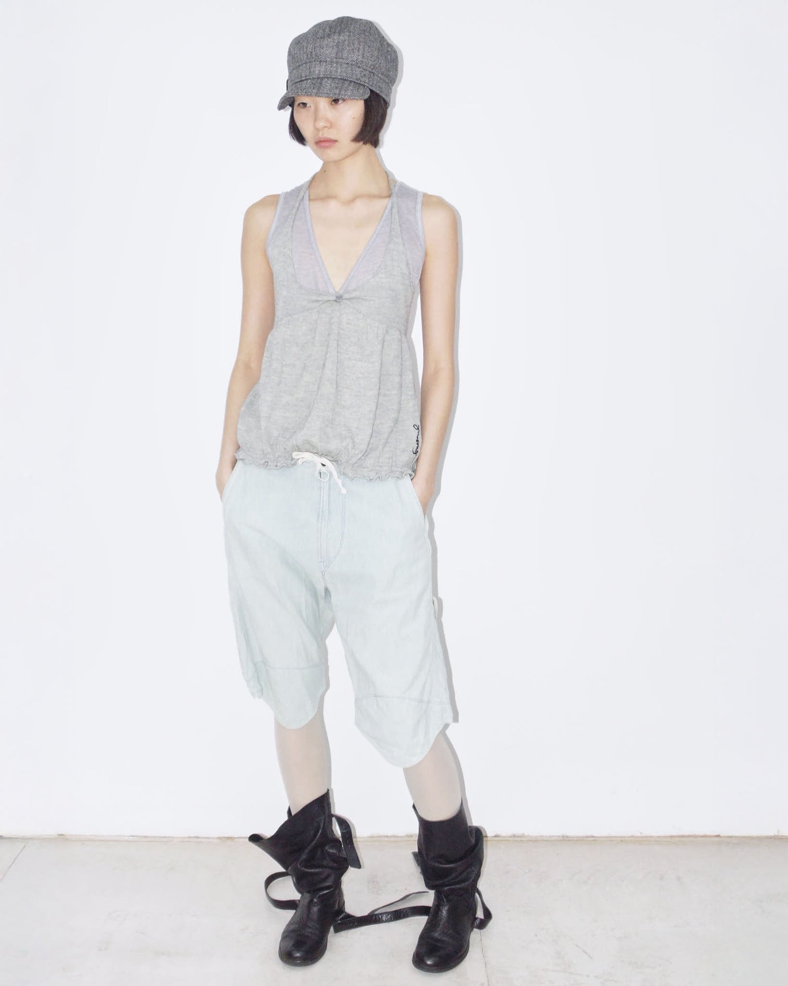 ‘acid blue’  bermudas