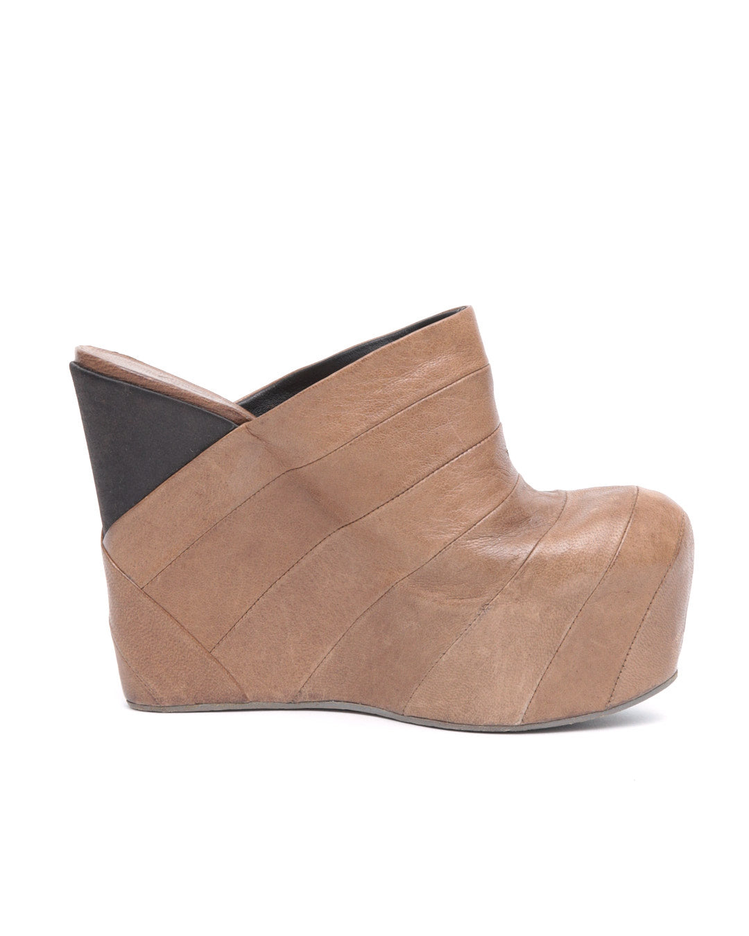light brown chunky leather wedges